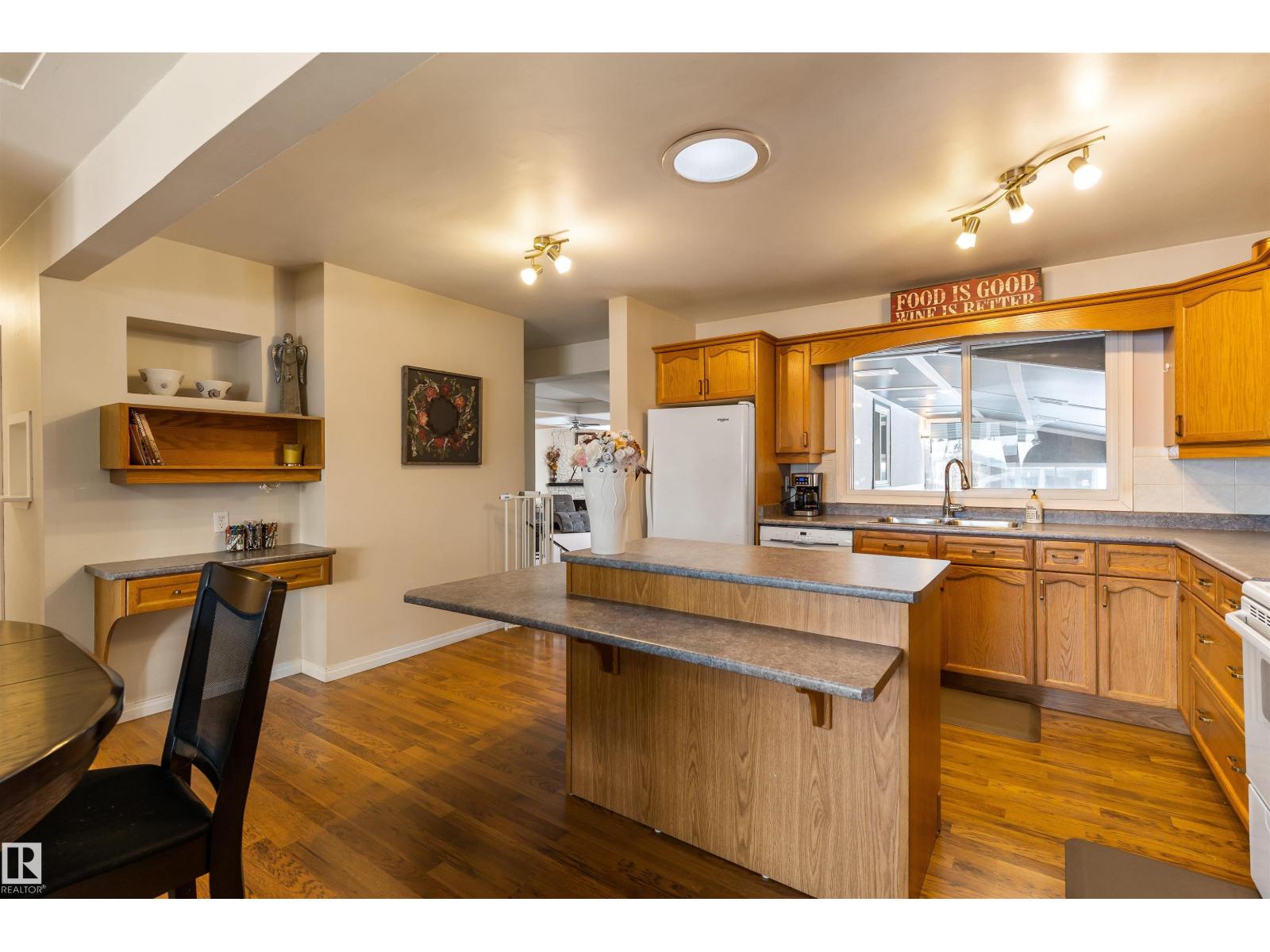 65 Mission Av, St. Albert, Alberta  T8N 1H9 - Photo 10 - E4479814