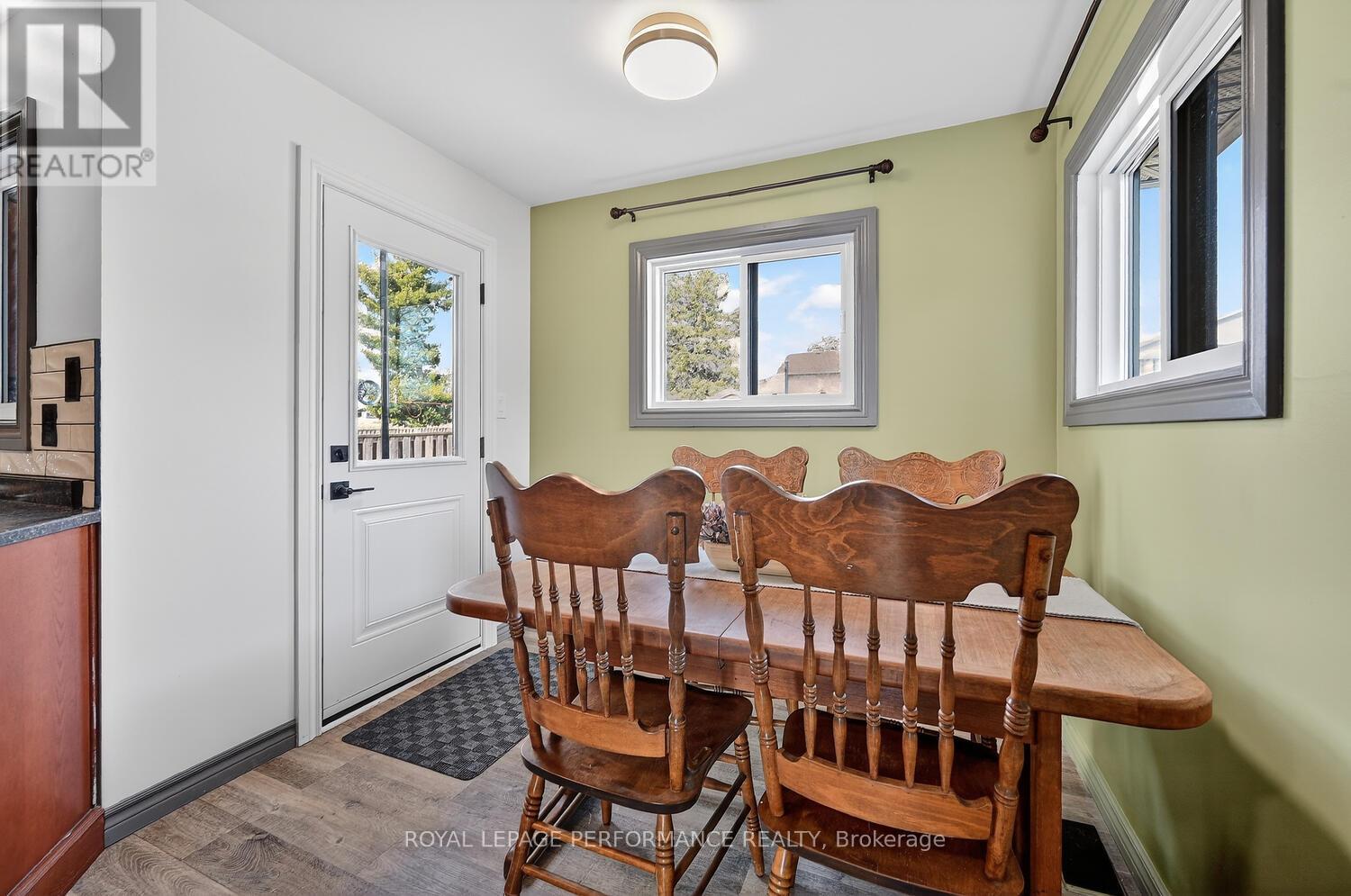 107 Lorne Street, Smiths Falls, Ontario  K7A 3L1 - Photo 12 - X12938990