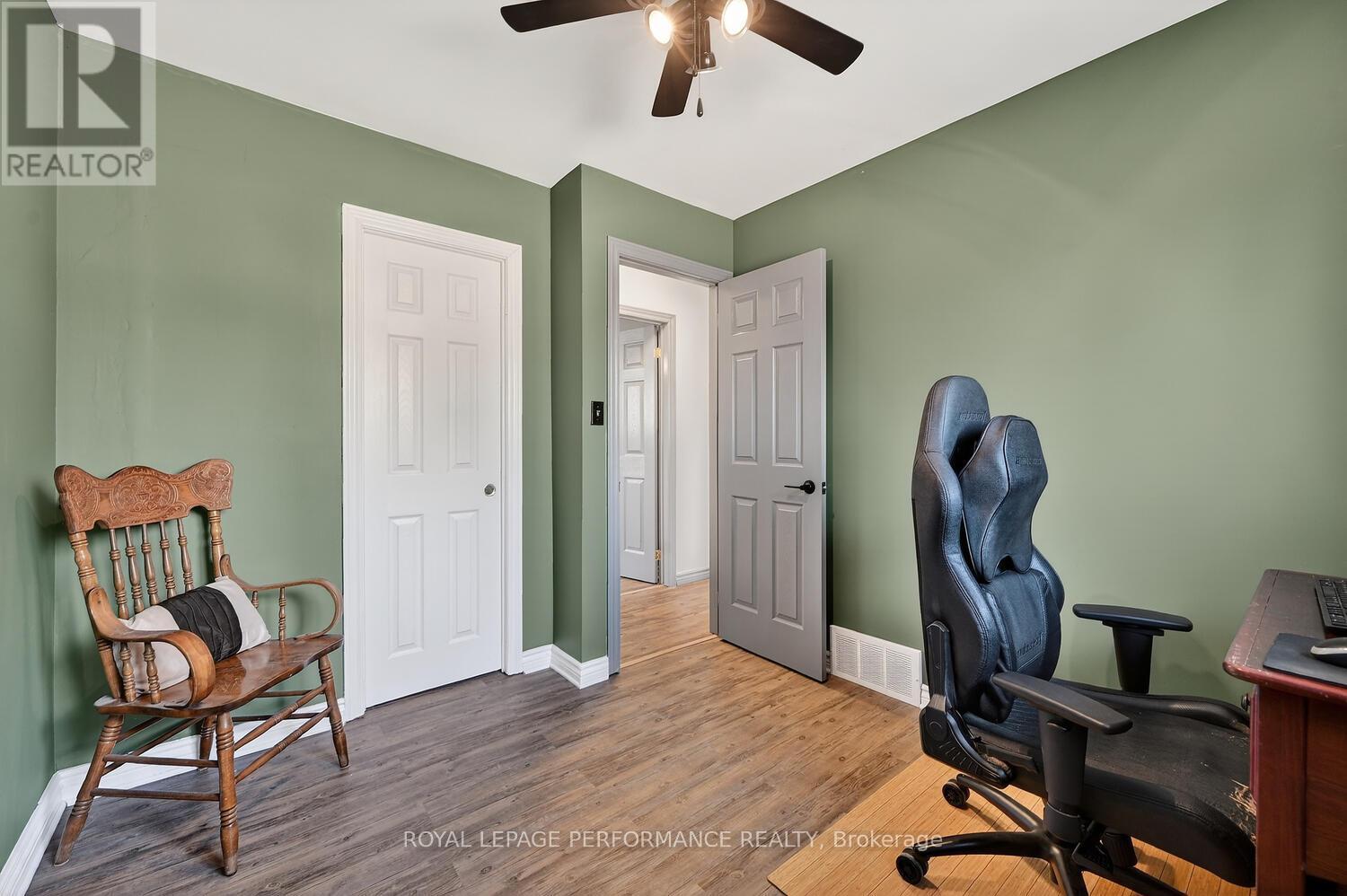 107 Lorne Street, Smiths Falls, Ontario  K7A 3L1 - Photo 21 - X12938990