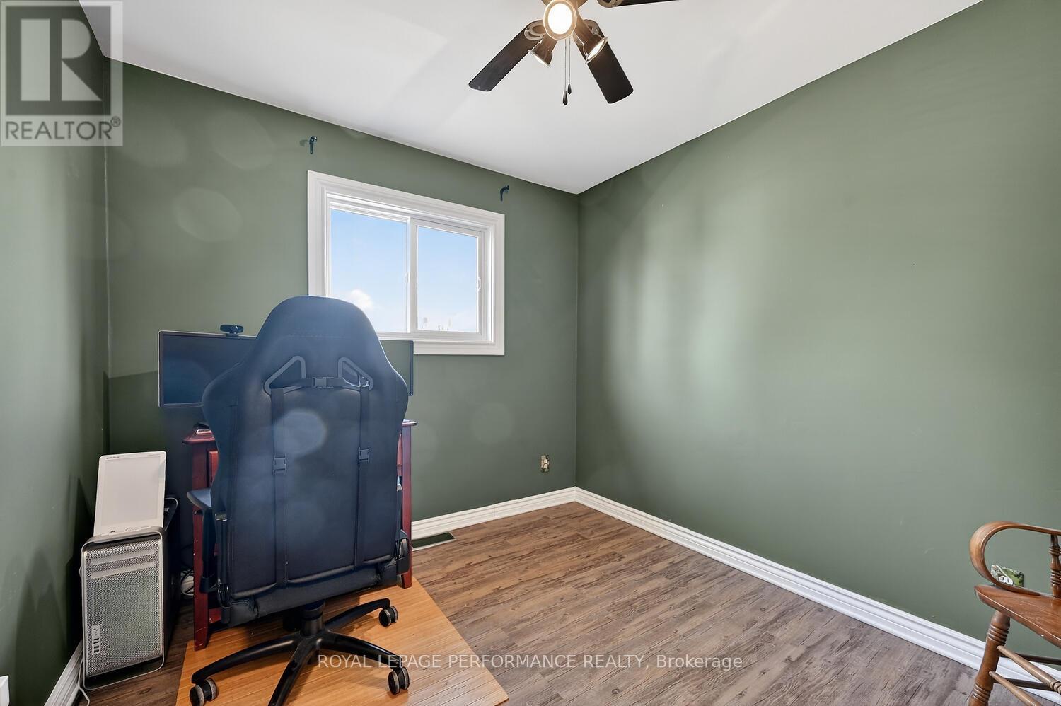 107 Lorne Street, Smiths Falls, Ontario  K7A 3L1 - Photo 22 - X12938990