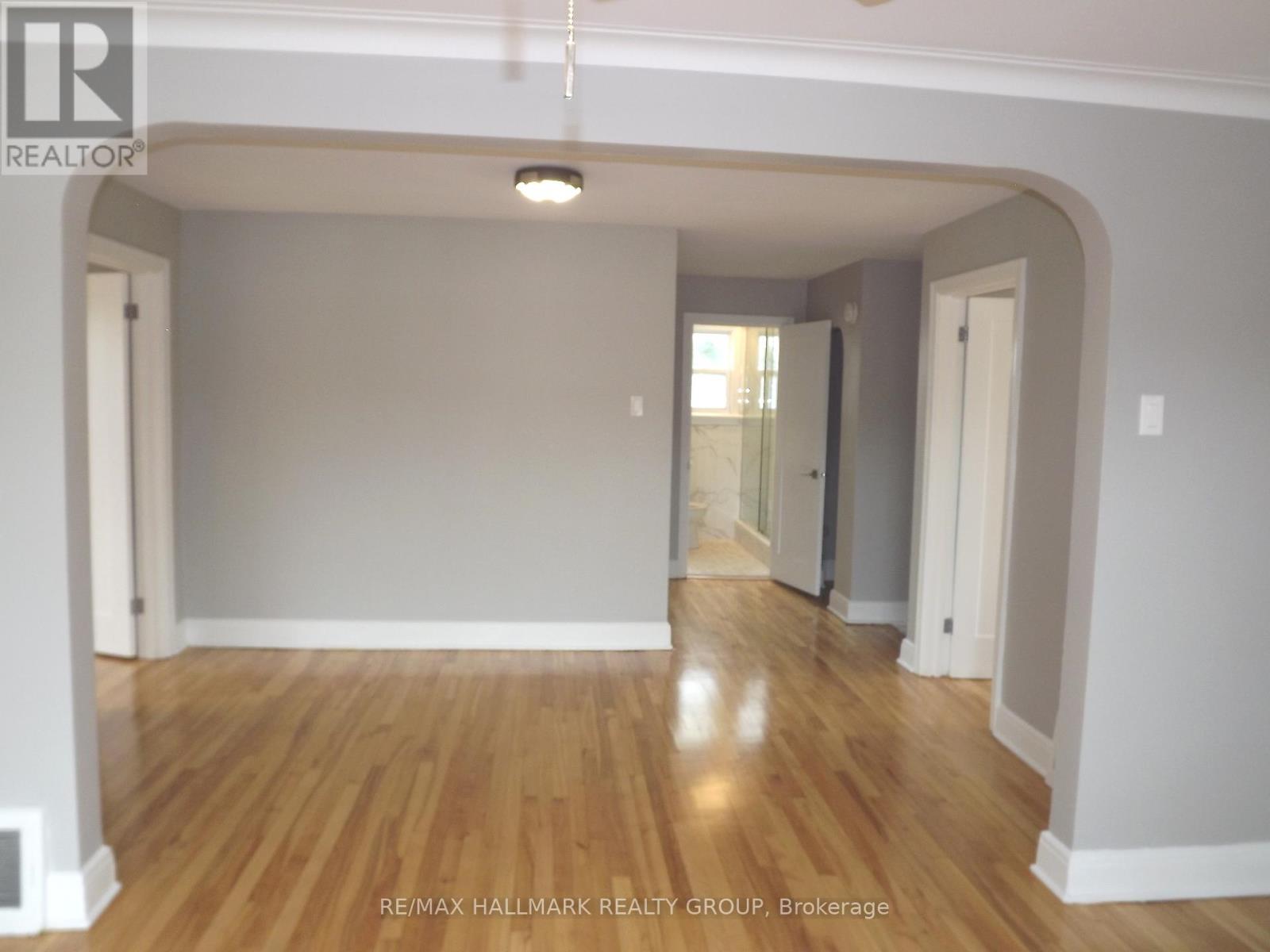 3 - 570 Gladstone Avenue, Ottawa, Ontario  K1R 5P3 - Photo 8 - X12939090