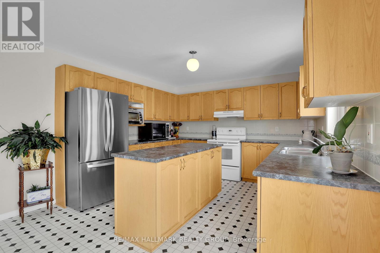 634 Aquaview Drive, Ottawa, Ontario  K4A 4W2 - Photo 13 - X12939100