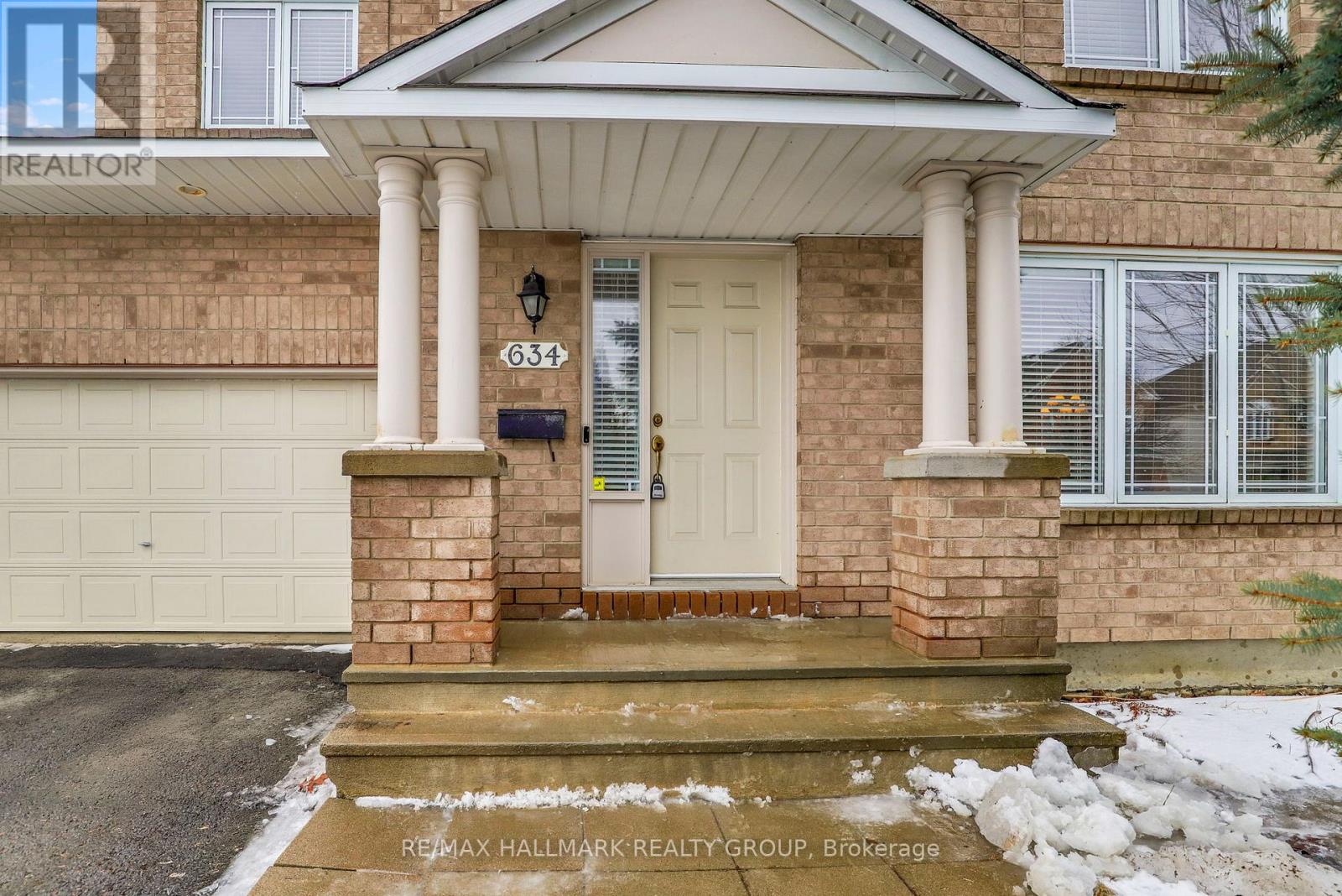 634 Aquaview Drive, Ottawa, Ontario  K4A 4W2 - Photo 2 - X12939100