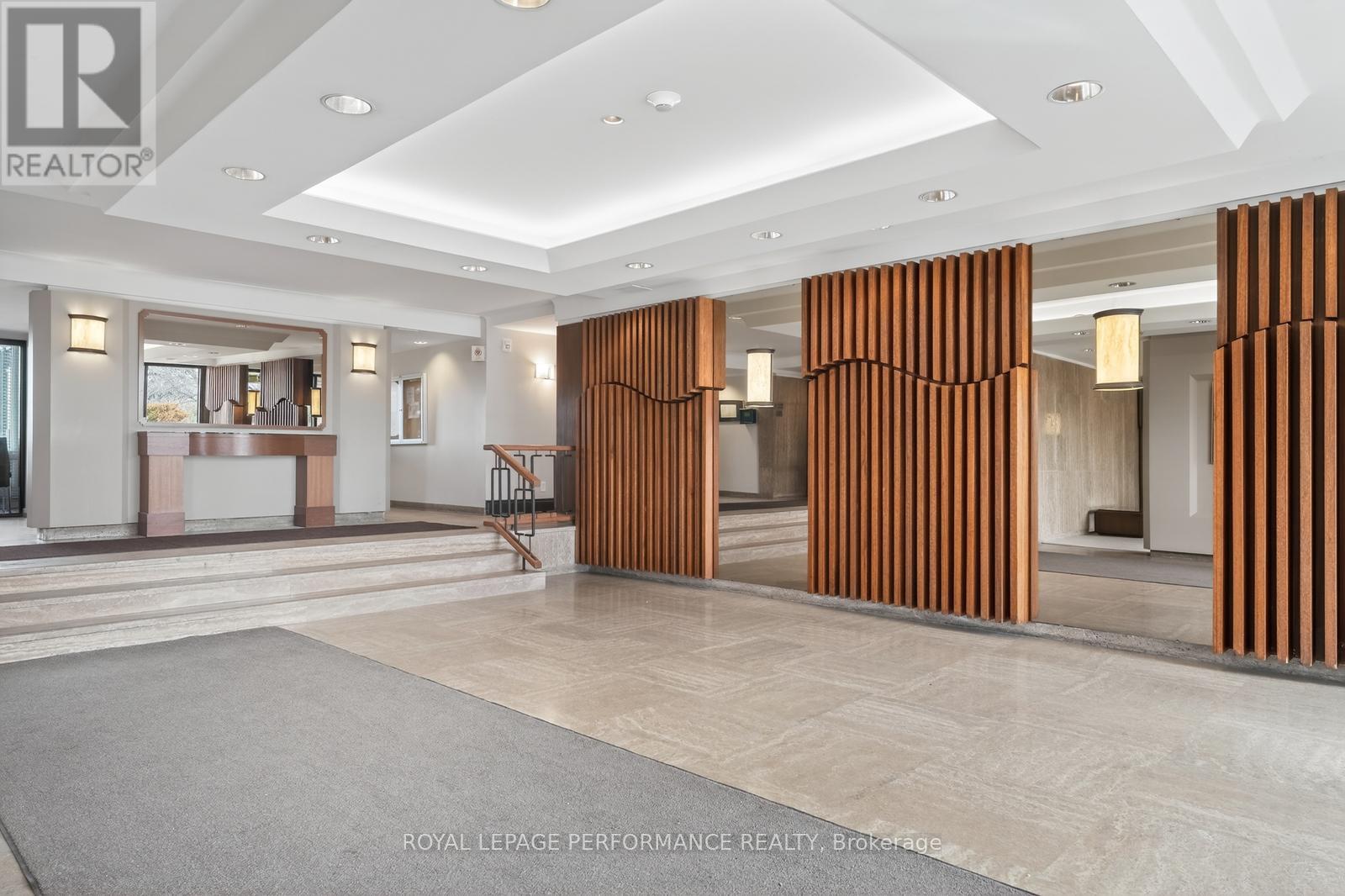 207 - 265 Poulin Avenue, Ottawa, Ontario  K2B 7Y8 - Photo 4 - X12939164