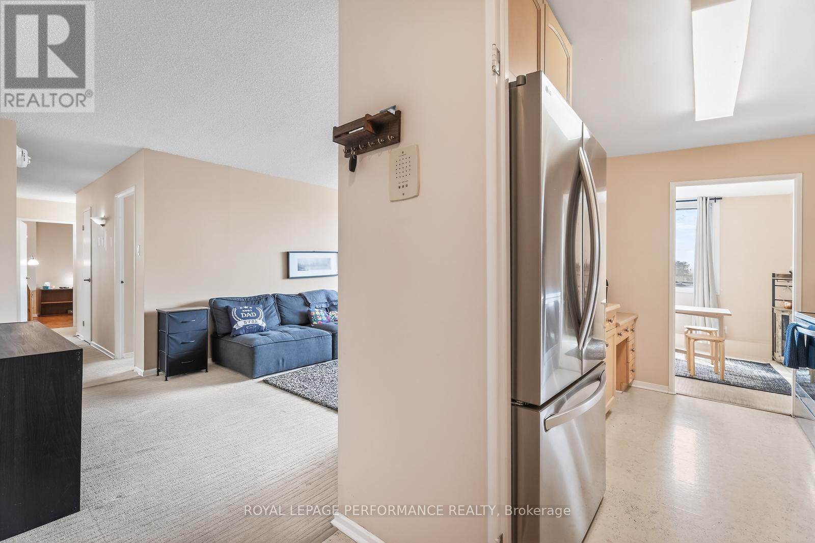 207 - 265 Poulin Avenue, Ottawa, Ontario  K2B 7Y8 - Photo 6 - X12939164