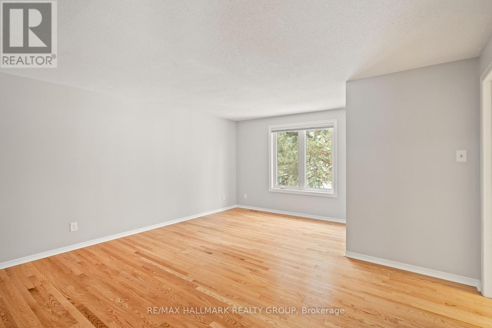 14 Wrenwood Crescent, Ottawa, Ontario  K2G 5V3 - Photo 21 - X12939198