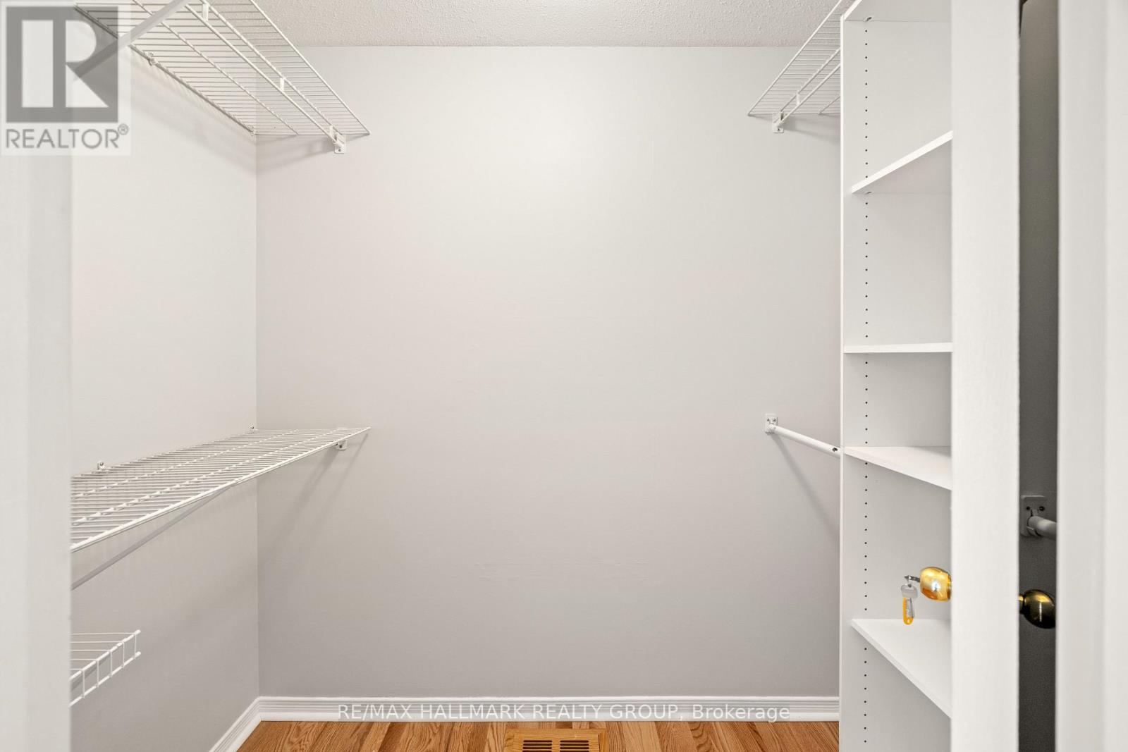 14 Wrenwood Crescent, Ottawa, Ontario  K2G 5V3 - Photo 28 - X12939198