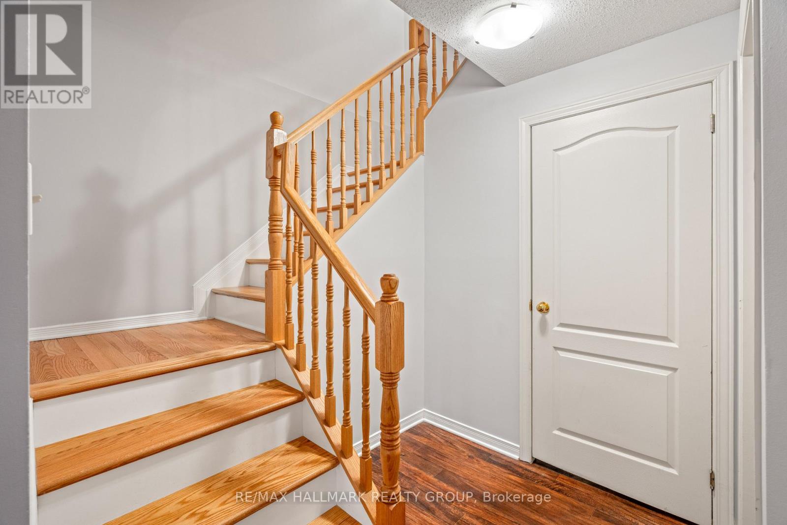 14 Wrenwood Crescent, Ottawa, Ontario  K2G 5V3 - Photo 35 - X12939198