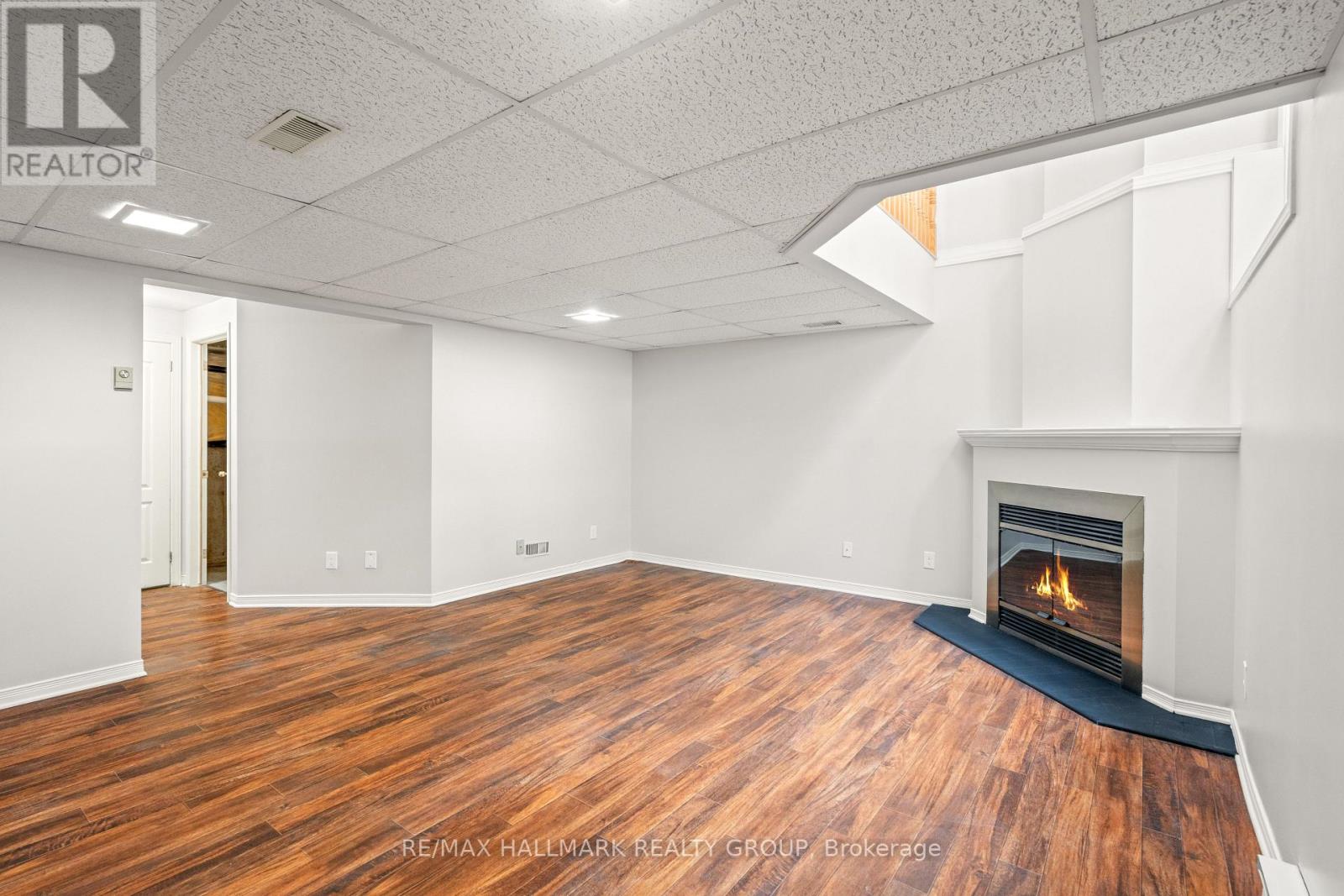 14 Wrenwood Crescent, Ottawa, Ontario  K2G 5V3 - Photo 37 - X12939198