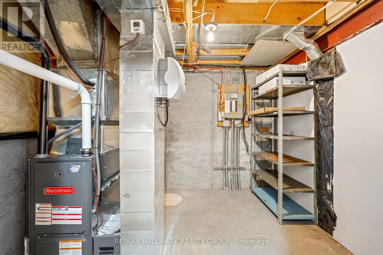 14 Wrenwood Crescent, Ottawa, Ontario  K2G 5V3 - Photo 39 - X12939198