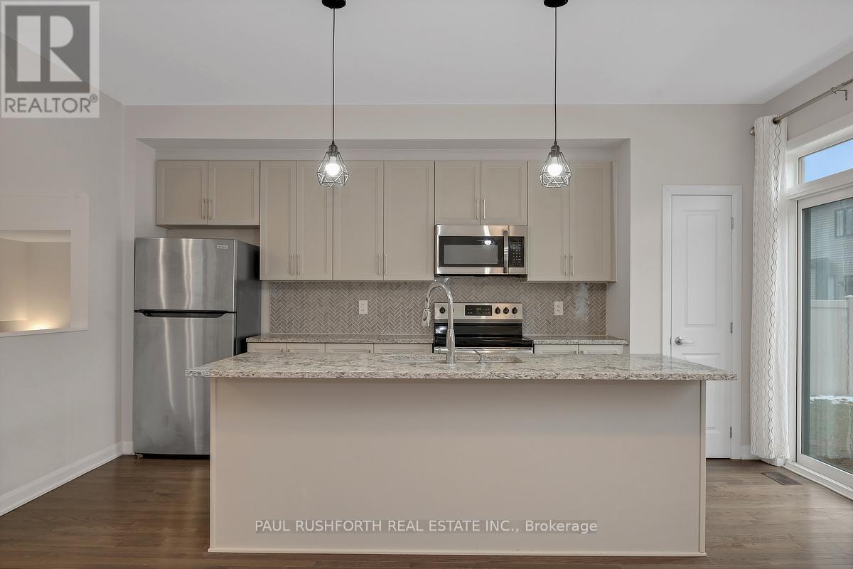 307 Drumlish Lane, Ottawa, Ontario  K2J 6Y2 - Photo 12 - X12939224