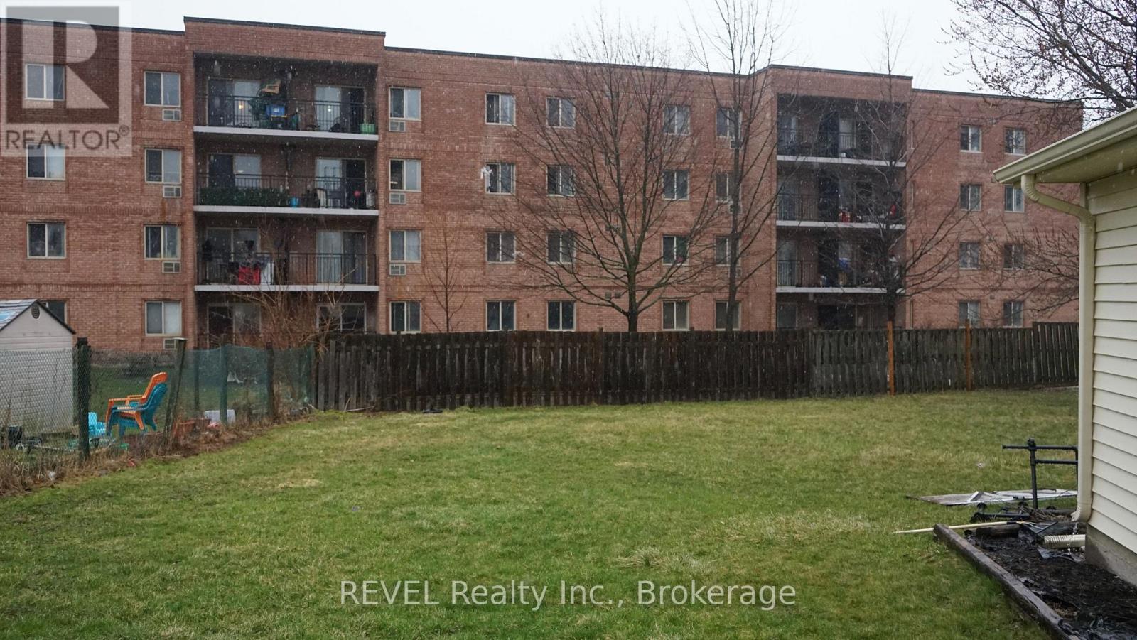 32 Vintage Crescent, St. Catharines, Ontario  L2S 3C3 - Photo 30 - X12939150