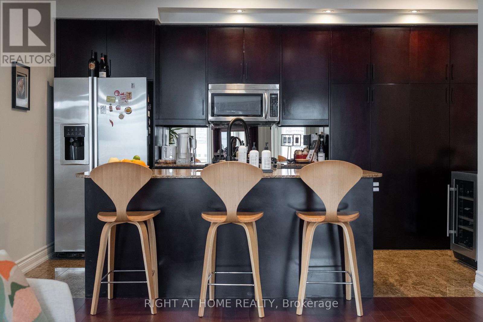 1109 - 100 Hayden Street, Toronto, Ontario  M4Y 3C7 - Photo 21 - C12938950