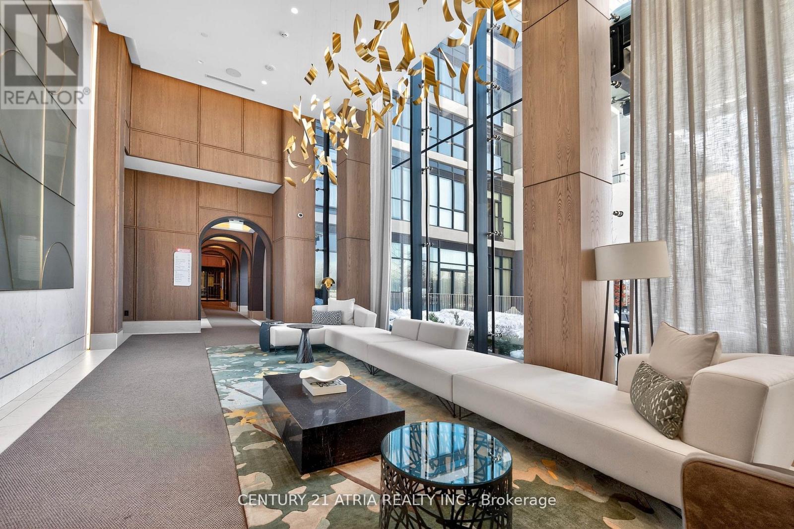 802 - 30 Inn On The Park Drive, Toronto, Ontario  M3C 0P7 - Photo 3 - C12939044