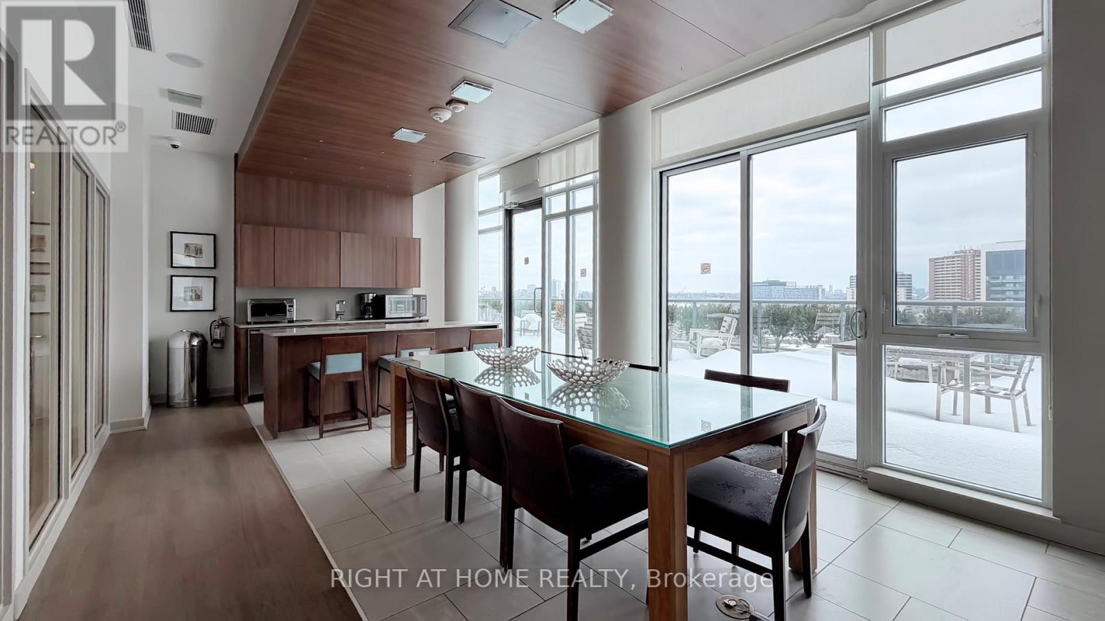 1206 - 260 Sackville Street, Toronto, Ontario  M5A 0B3 - Photo 17 - C12939060