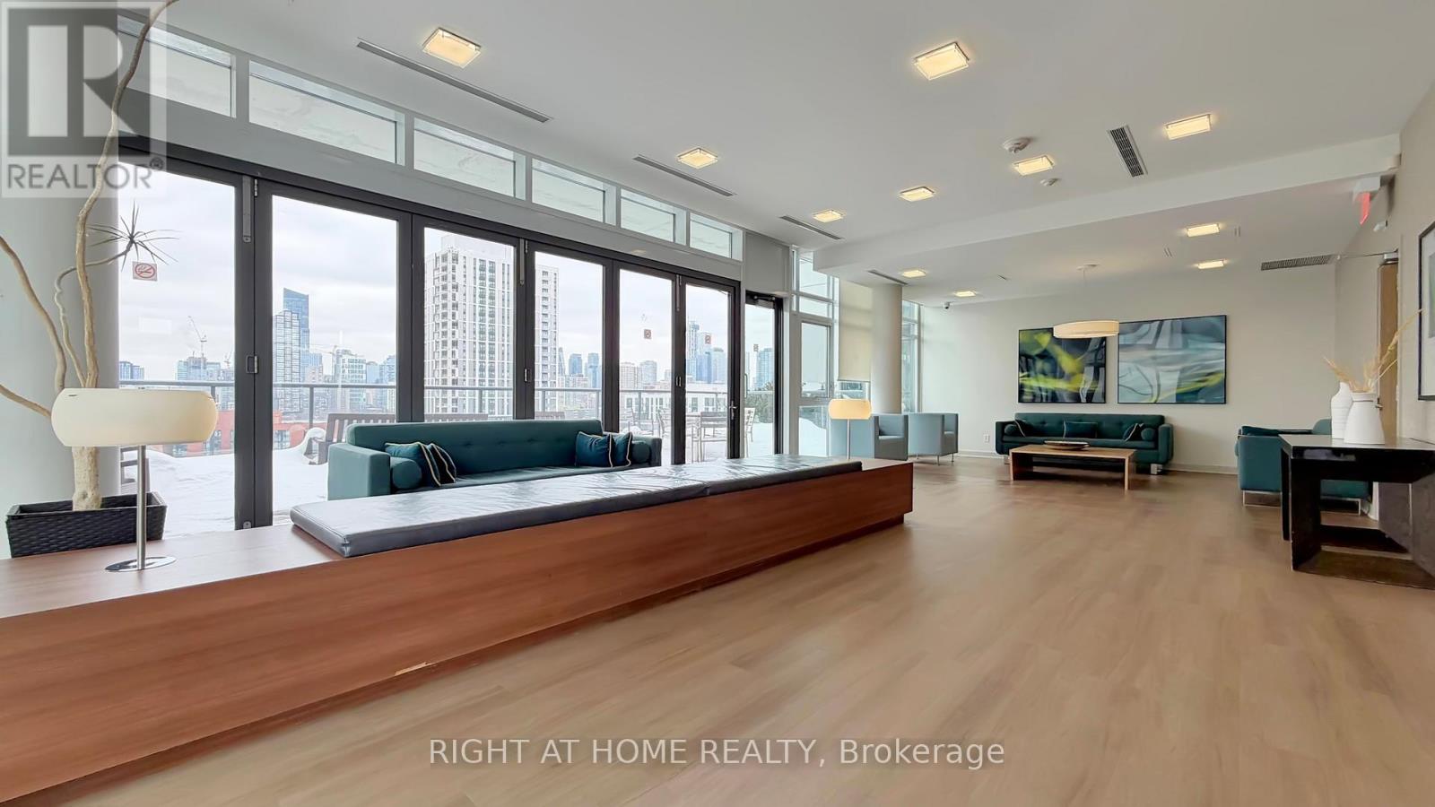 1206 - 260 Sackville Street, Toronto, Ontario  M5A 0B3 - Photo 19 - C12939060