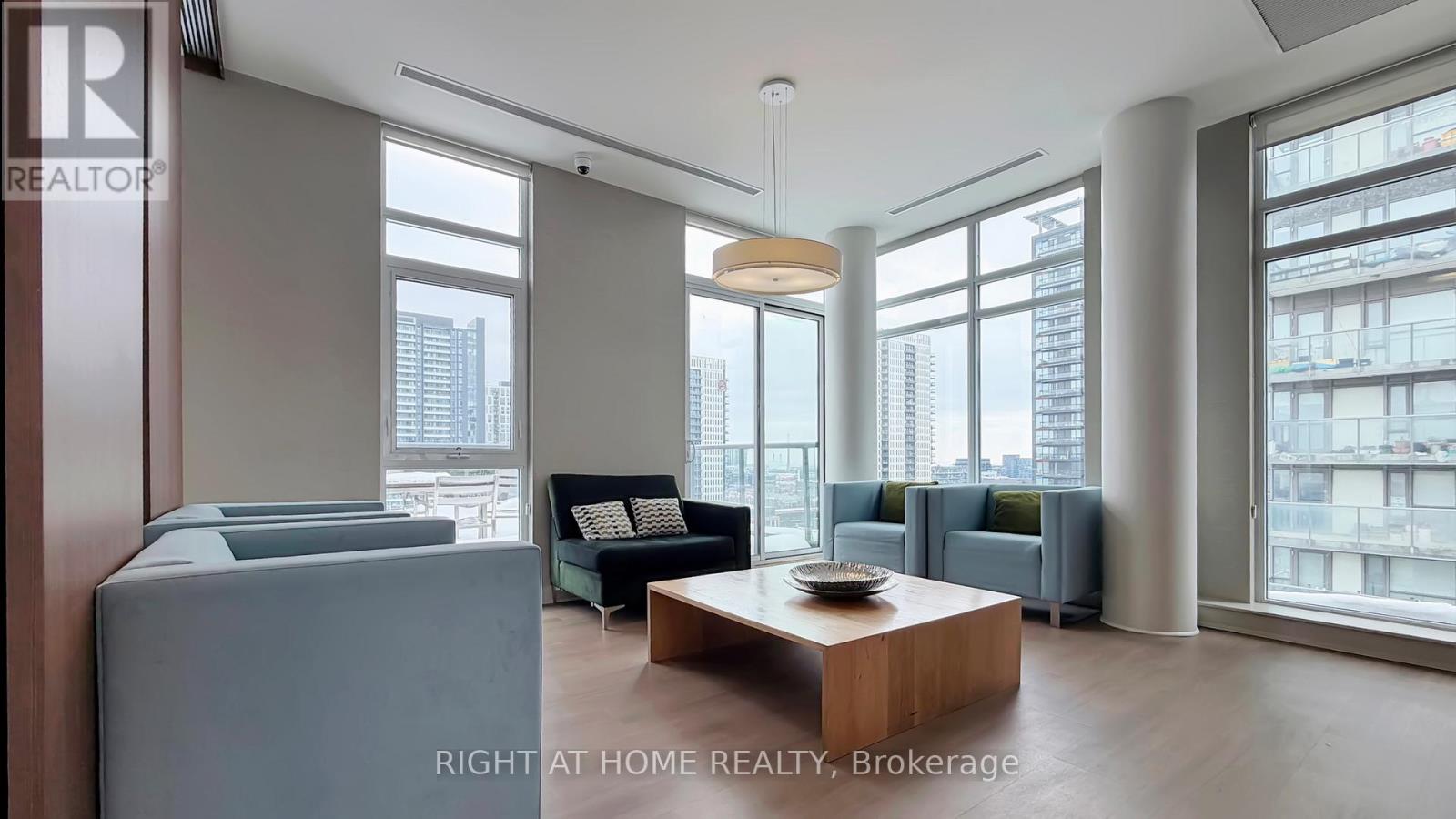 1206 - 260 Sackville Street, Toronto, Ontario  M5A 0B3 - Photo 21 - C12939060