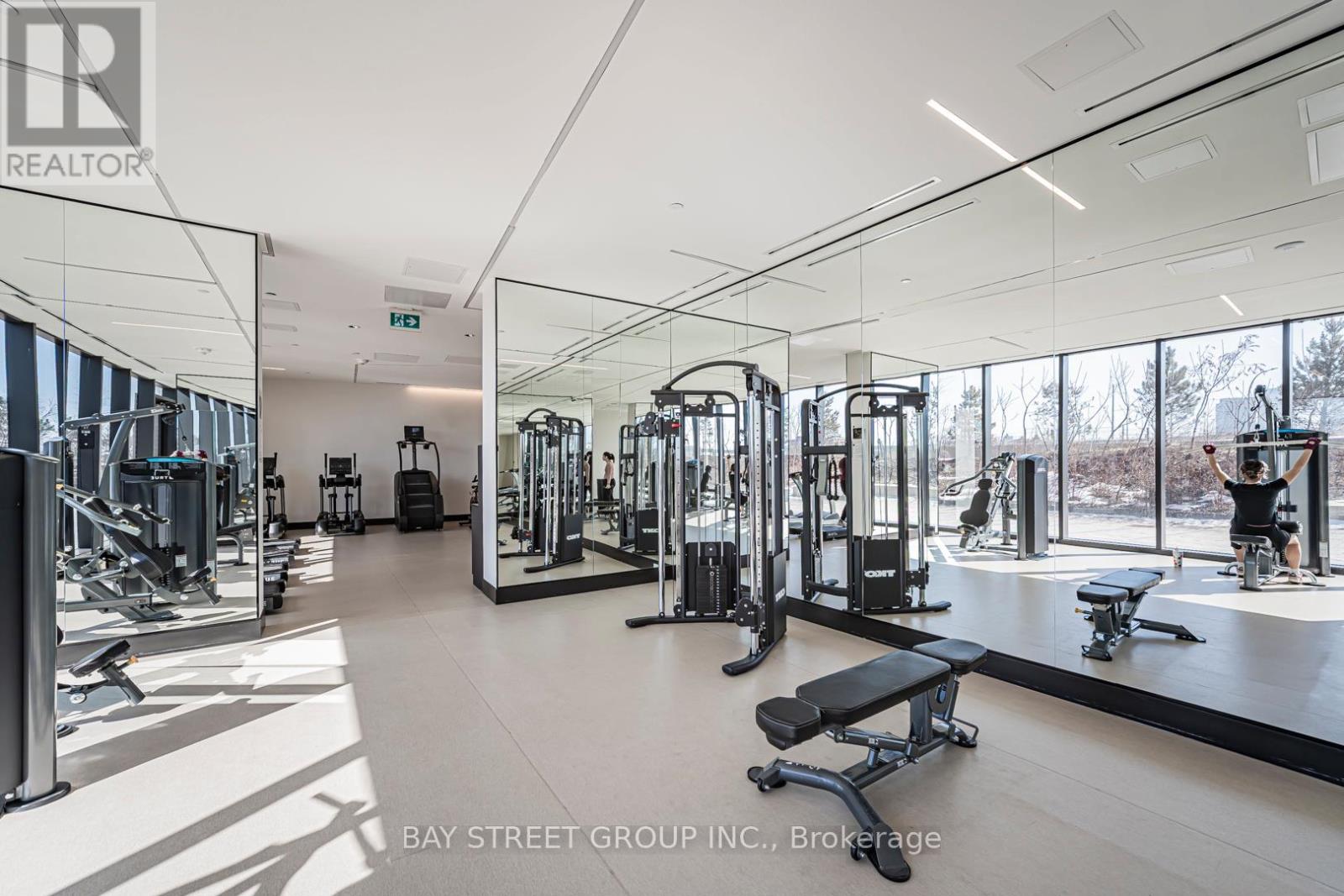 1024 - 30 Tippett Road, Toronto, Ontario  M3H 0E3 - Photo 10 - C12939092