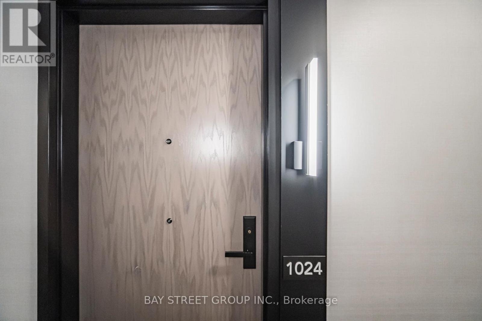 1024 - 30 Tippett Road, Toronto, Ontario  M3H 0E3 - Photo 12 - C12939092