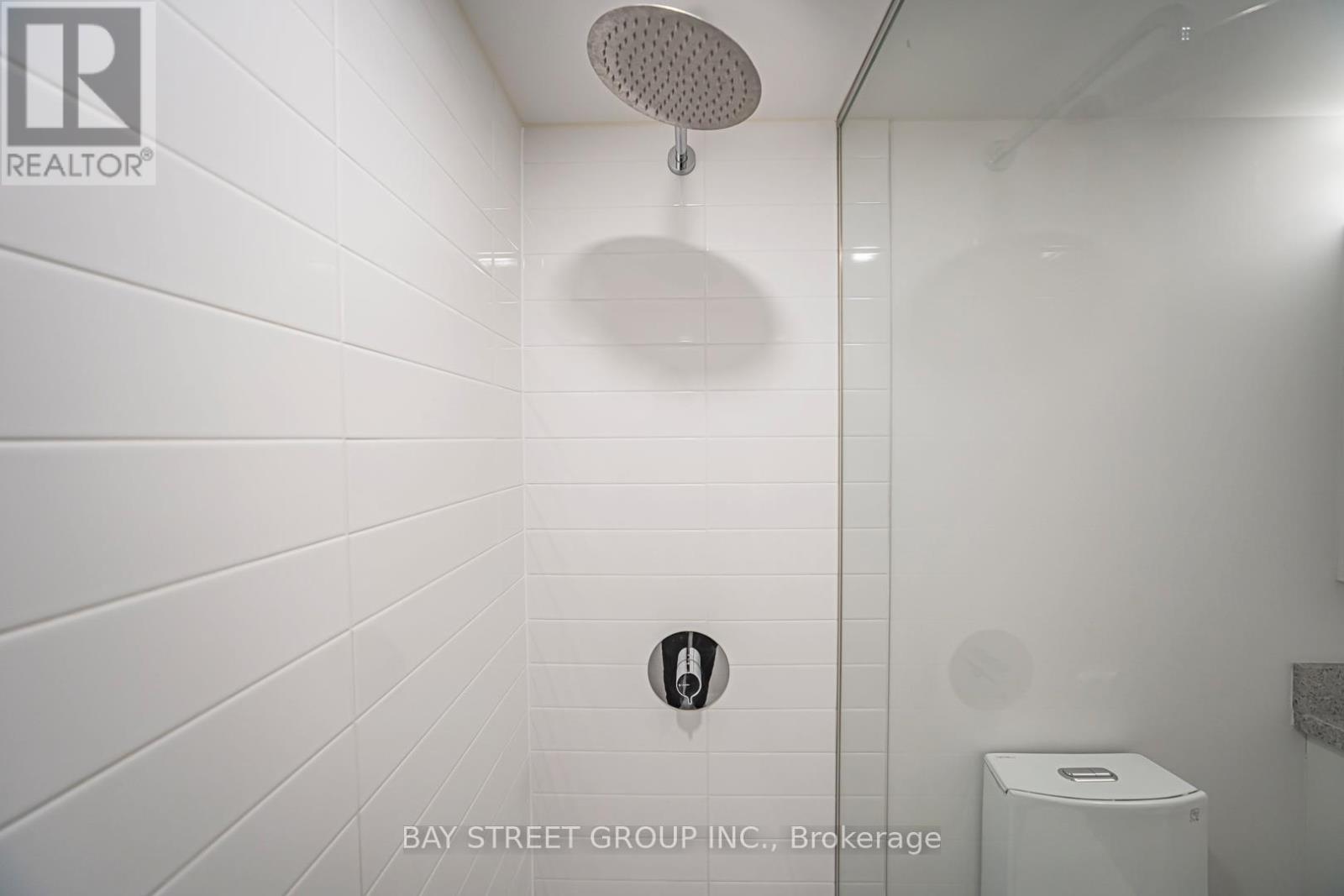 1024 - 30 Tippett Road, Toronto, Ontario  M3H 0E3 - Photo 30 - C12939092