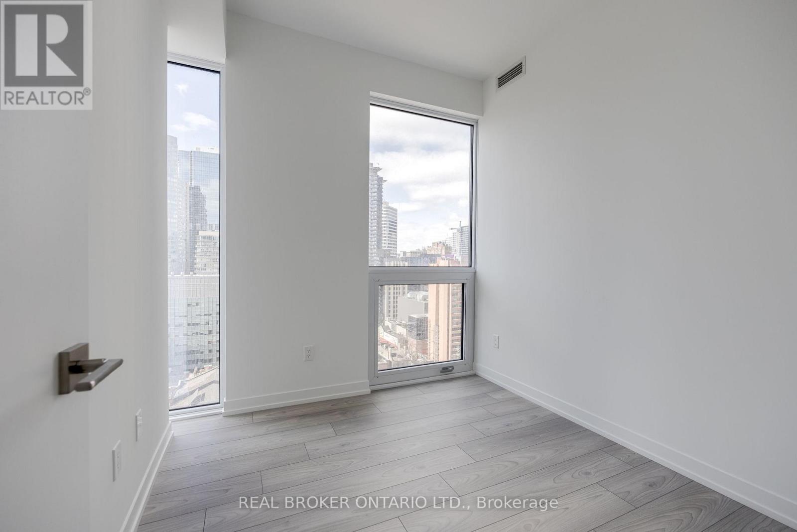 2006 - 82 Dalhousie Street, Toronto, Ontario M5B 0C5 - Photo 10 - C12939094