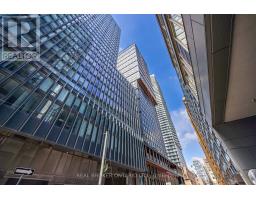 2006 - 82 DALHOUSIE STREET, Toronto, Ontario