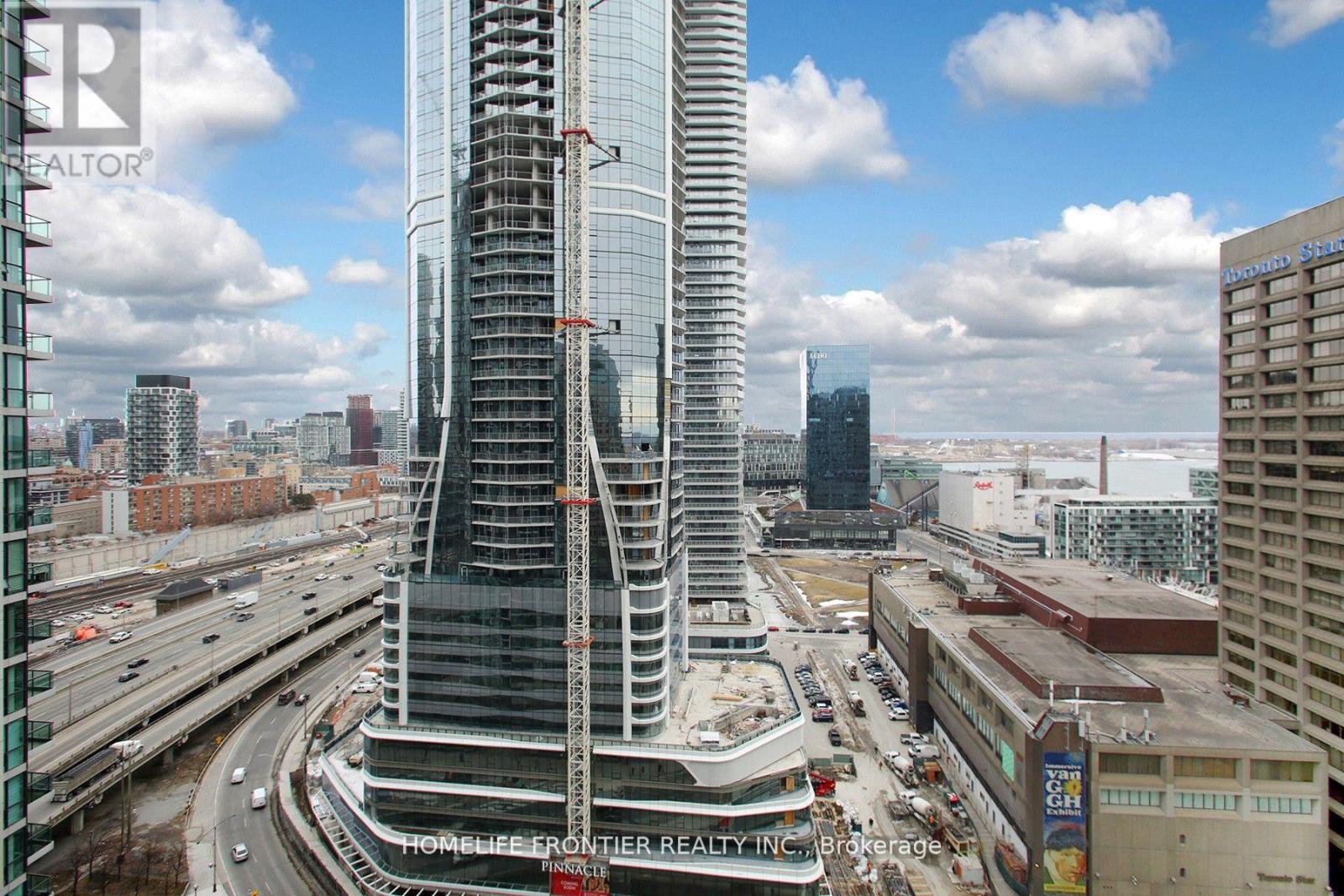 2403 - 12 Yonge Street, Toronto, Ontario M5E 1Z9 - Photo 16 - C12939116