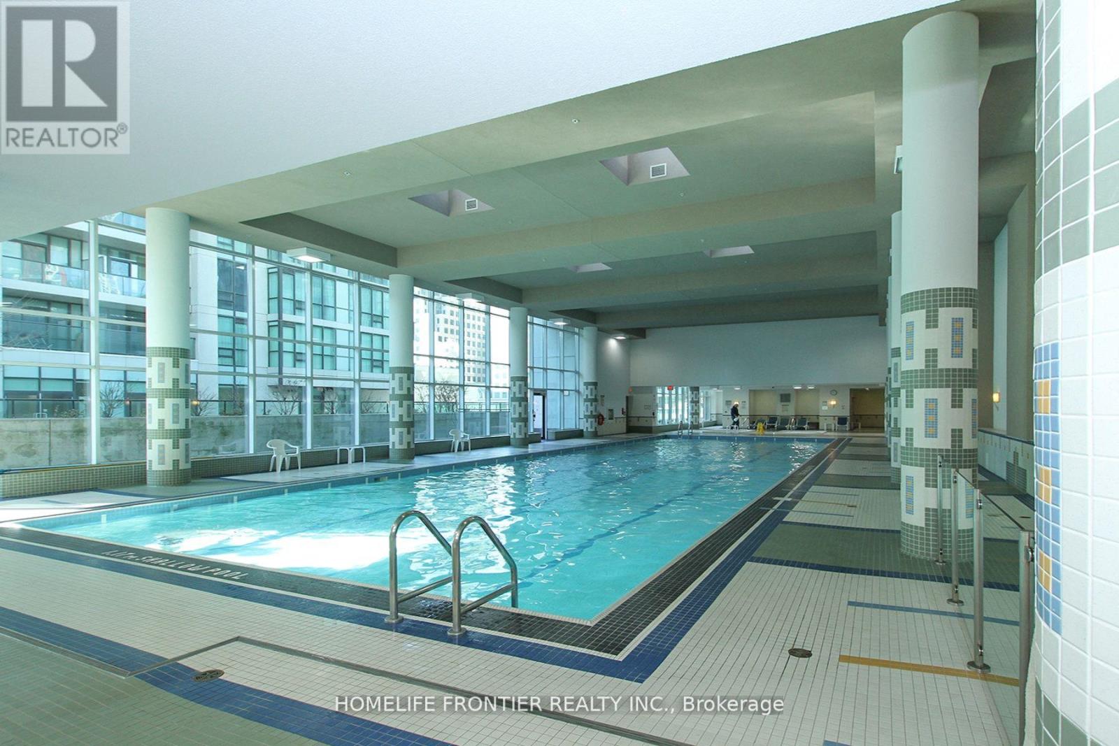 2403 - 12 Yonge Street, Toronto, Ontario M5E 1Z9 - Photo 20 - C12939116