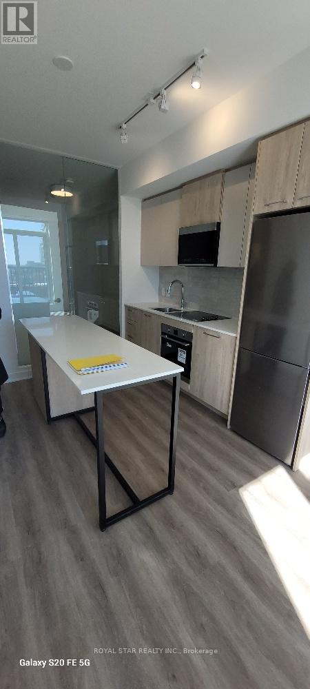 815 - 30 Dreamers Way, Toronto, Ontario  M5A 0Y7 - Photo 4 - C12939148