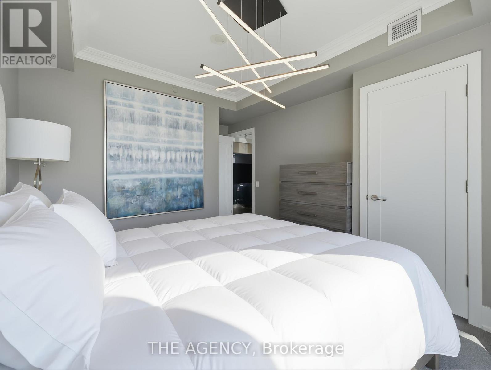 4205 - 10 York Street, Toronto, Ontario  M5J 0E1 - Photo 14 - C12939152