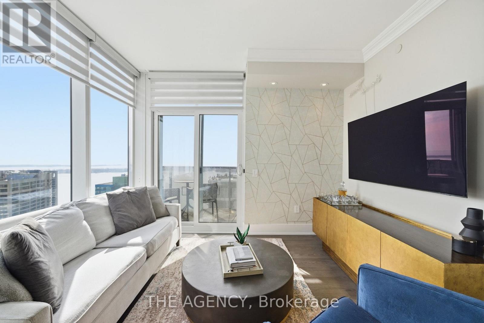 4205 - 10 York Street, Toronto, Ontario  M5J 0E1 - Photo 5 - C12939152