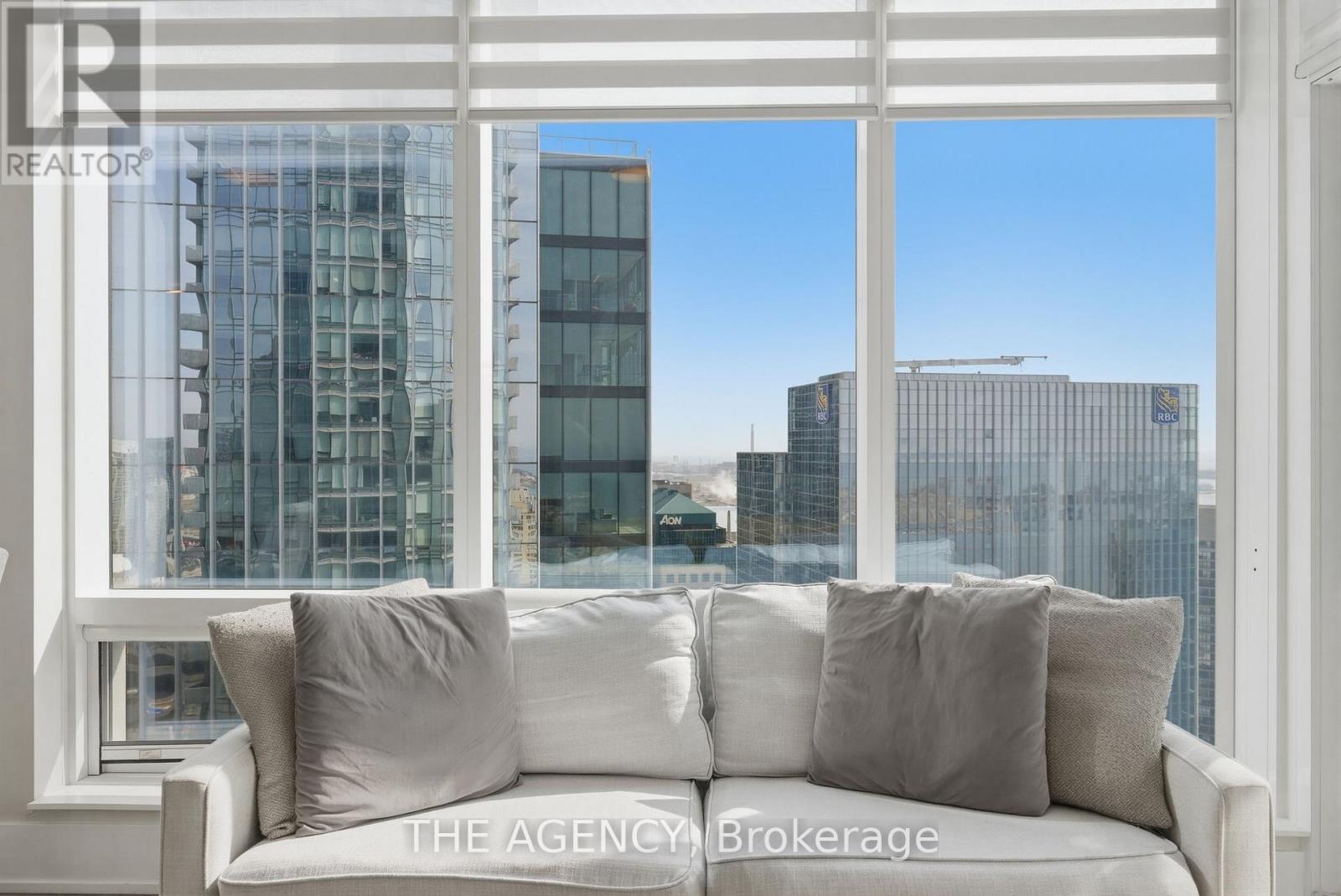 4205 - 10 York Street, Toronto, Ontario  M5J 0E1 - Photo 9 - C12939152
