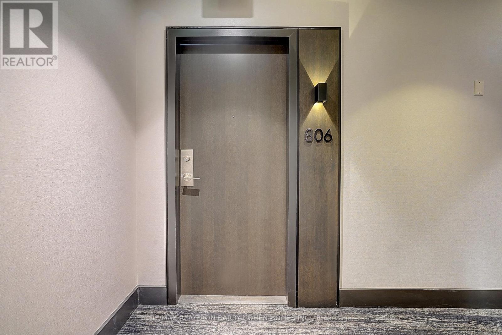 806 - 6 Parkwood Avenue, Toronto, Ontario  M5V 0A3 - Photo 30 - C12939168