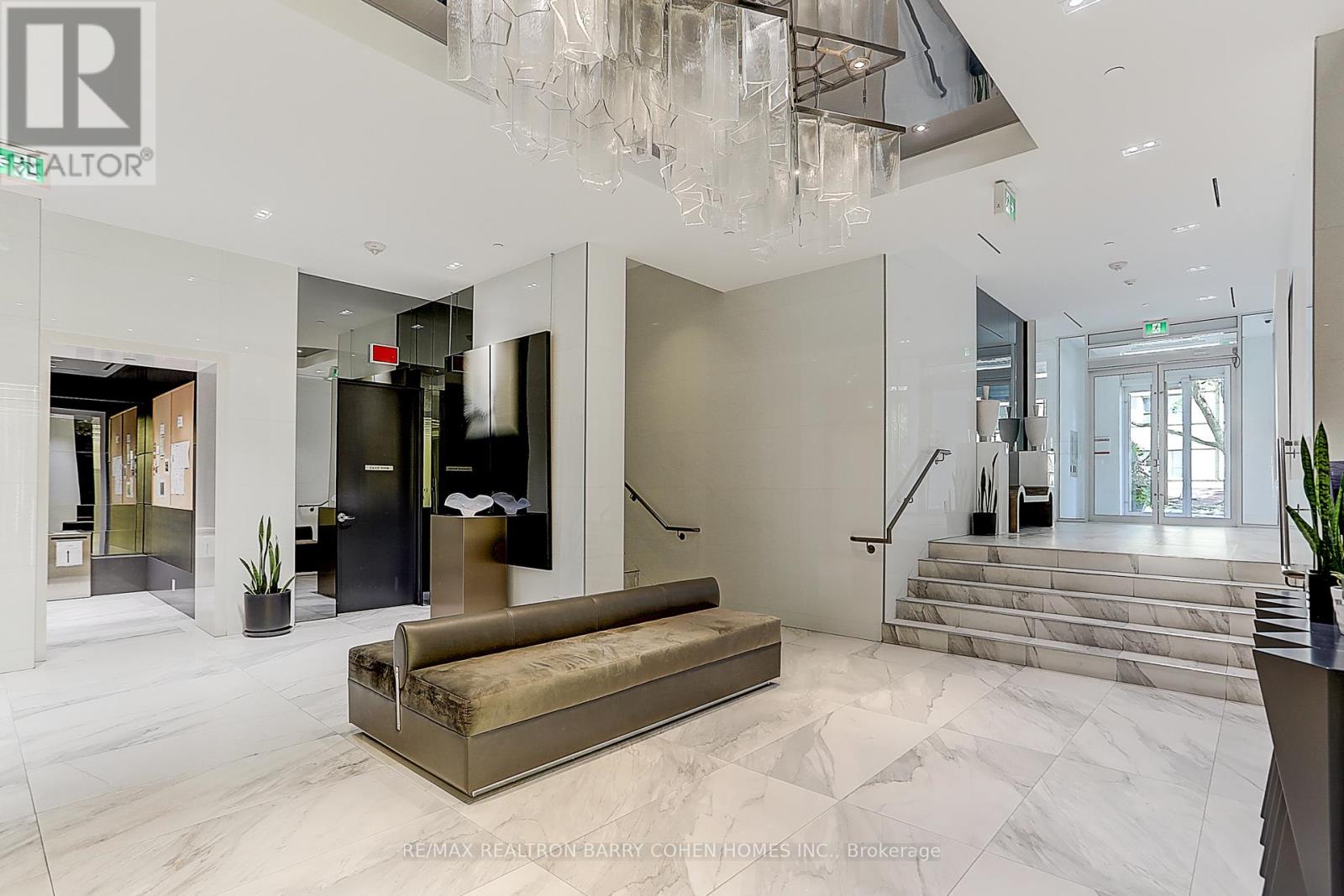 806 - 6 Parkwood Avenue, Toronto, Ontario  M5V 0A3 - Photo 31 - C12939168