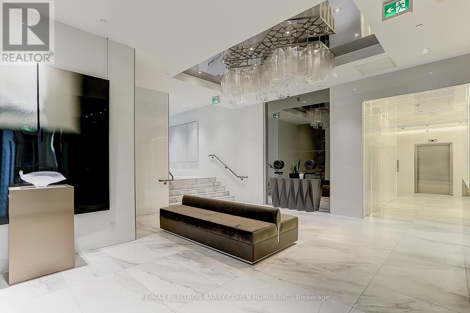 806 - 6 Parkwood Avenue, Toronto, Ontario  M5V 0A3 - Photo 32 - C12939168