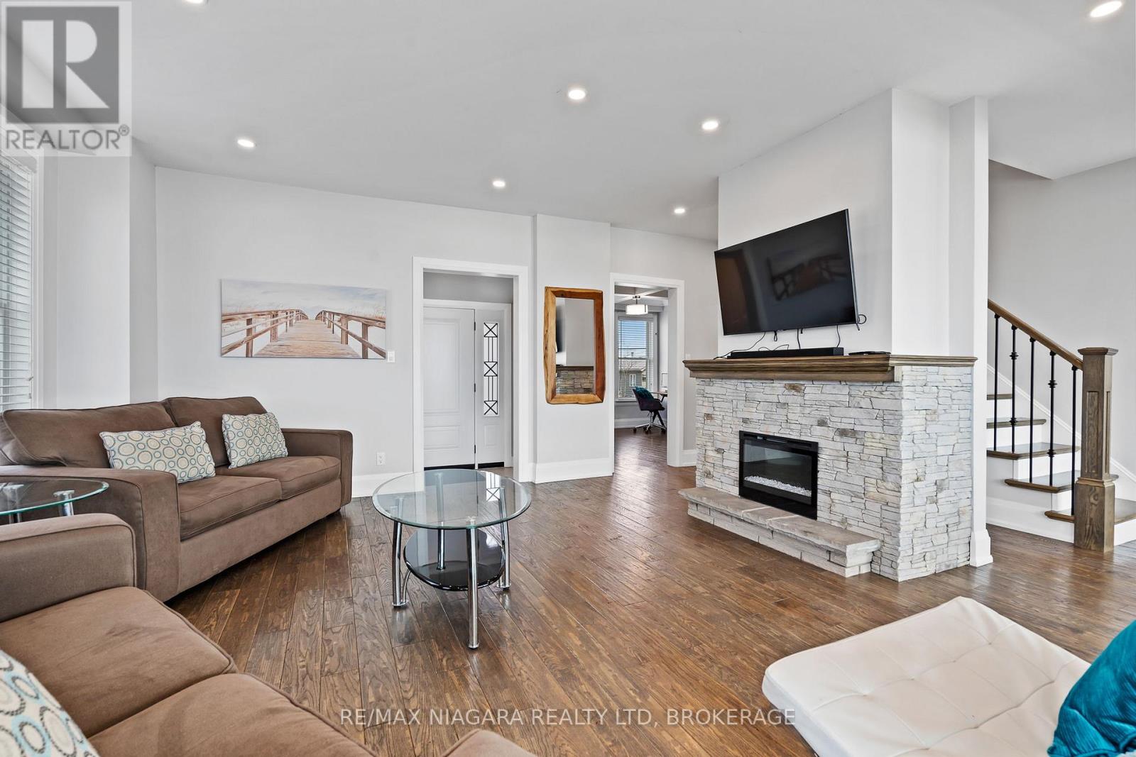 2952 North Shore (Regional Rd 3) Drive E, Haldimand, Ontario  N0A 1K0 - Photo 6 - X12938926