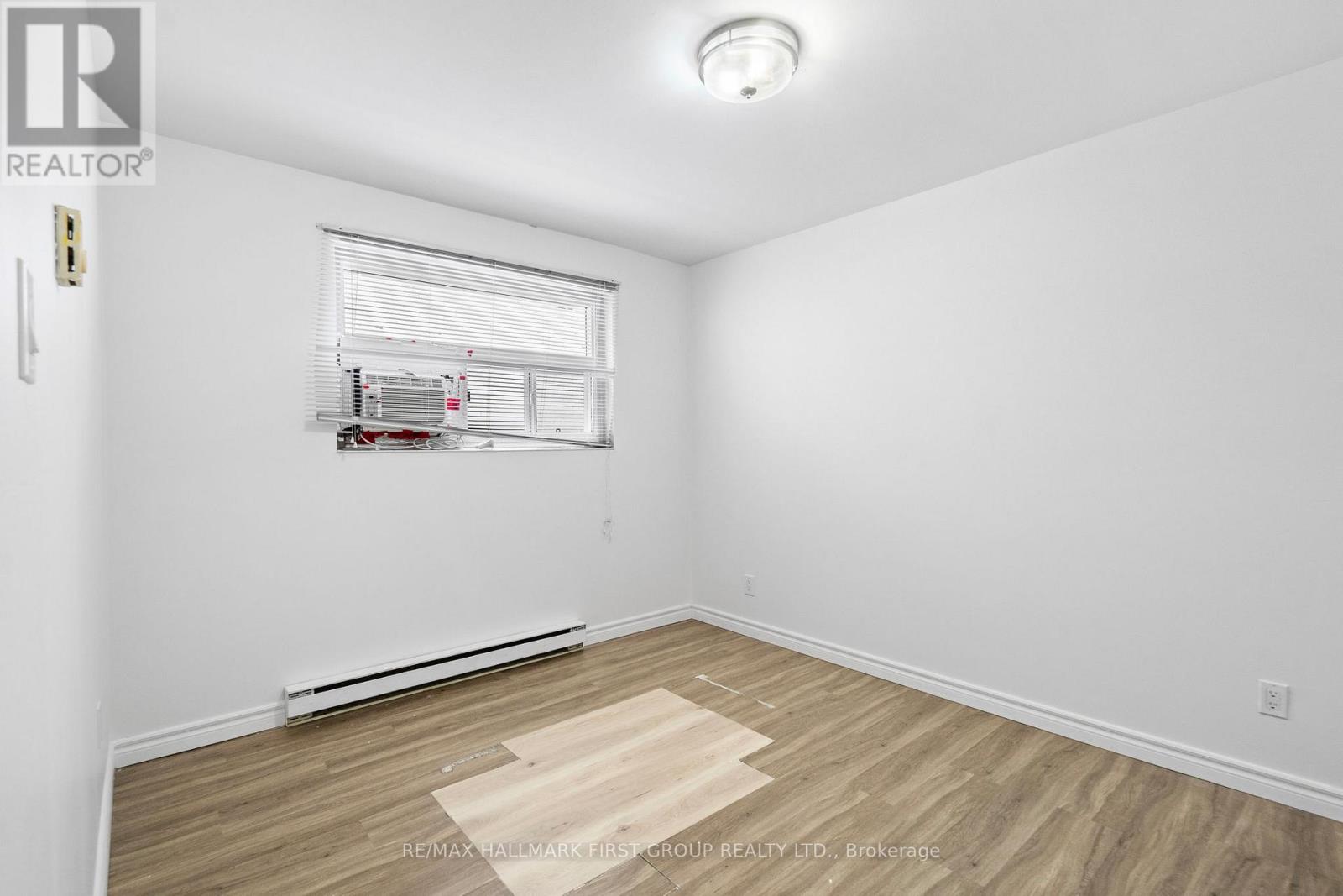 2nd Floor - 608 Gerrard Street, Toronto, Ontario  M4M 1Y3 - Photo 12 - E12938986