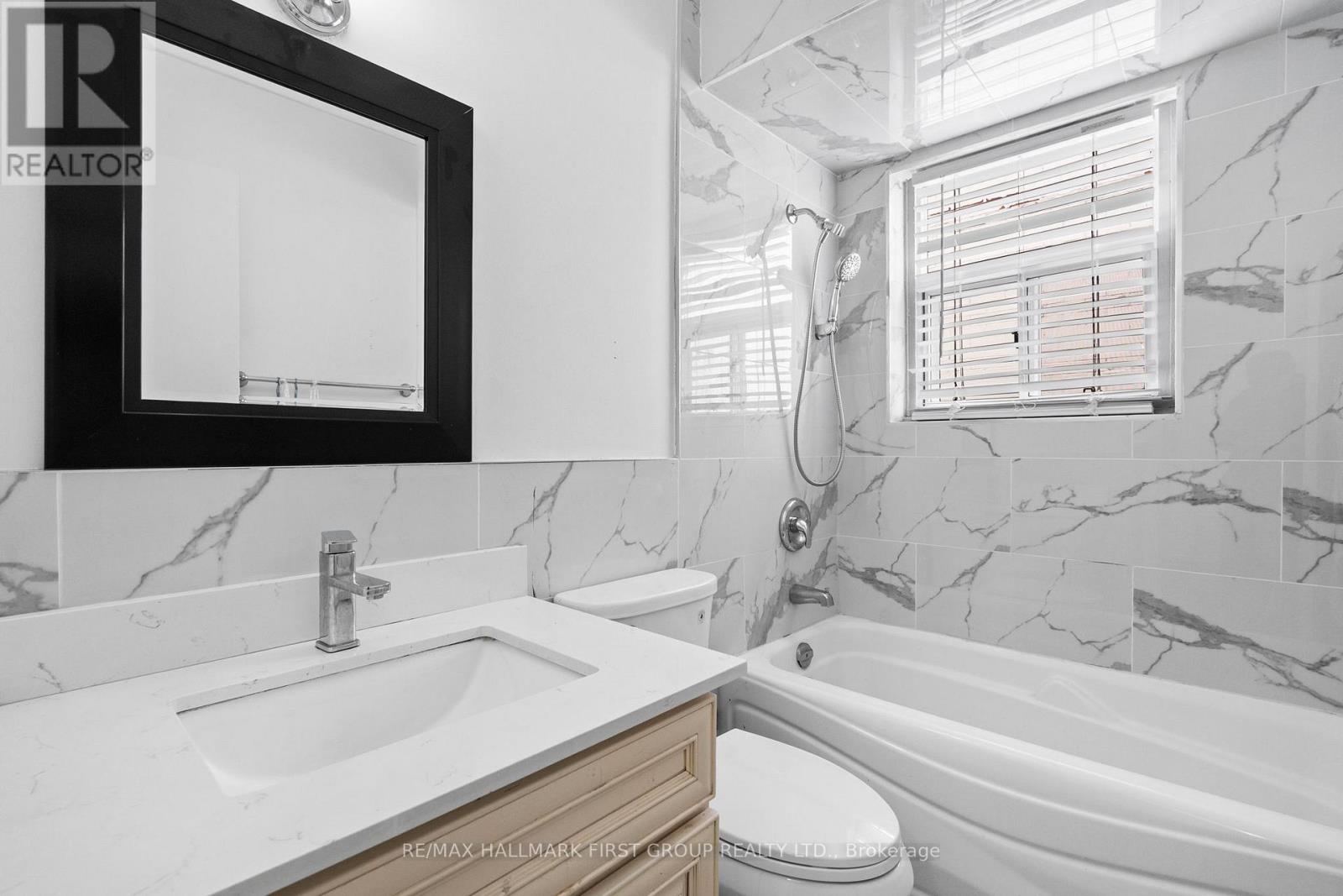 2nd Floor - 608 Gerrard Street, Toronto, Ontario  M4M 1Y3 - Photo 17 - E12938986