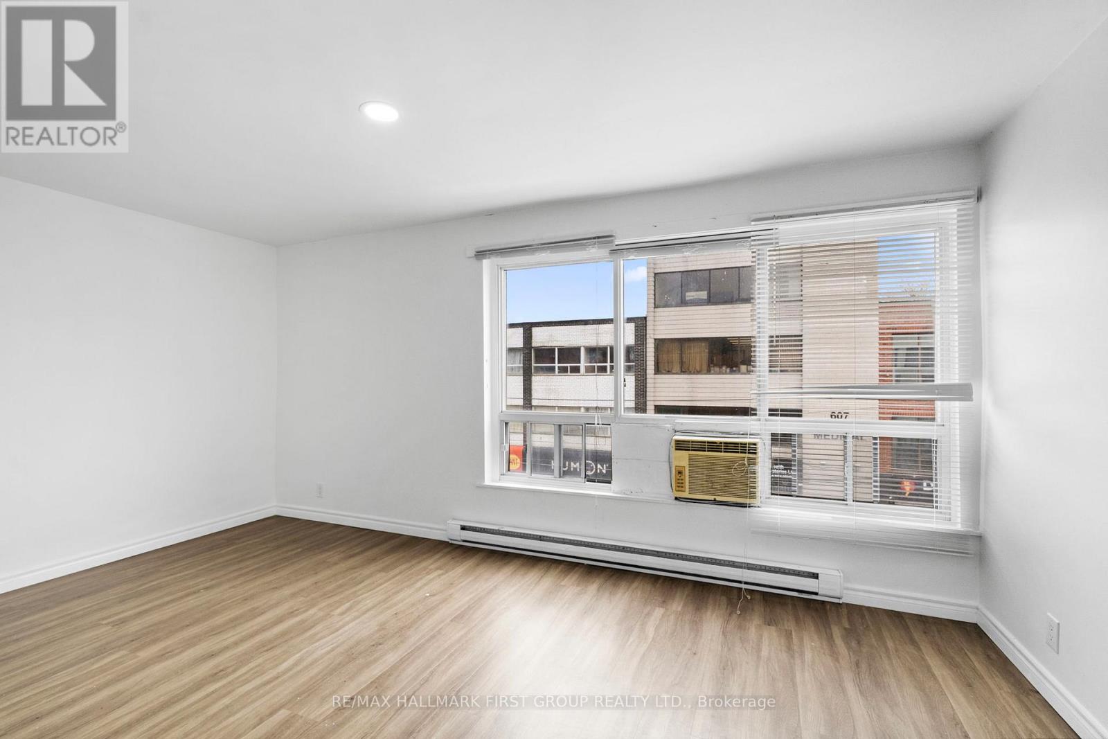 2nd Floor - 608 Gerrard Street, Toronto, Ontario  M4M 1Y3 - Photo 7 - E12938986