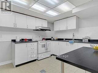 Unknown Address, ,     - Photo 6 - E12939038