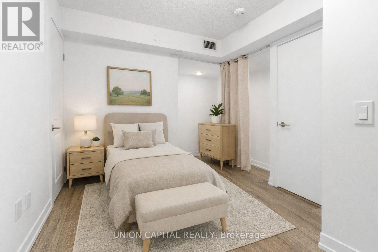 1403 - 1455 Celebration Drive, Pickering, Ontario L1W 0C3 - Photo 2 - E12939128