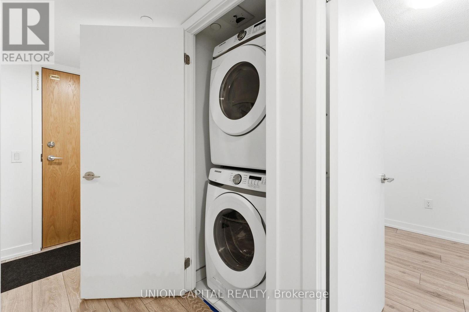 1403 - 1455 Celebration Drive, Pickering, Ontario L1W 0C3 - Photo 29 - E12939128