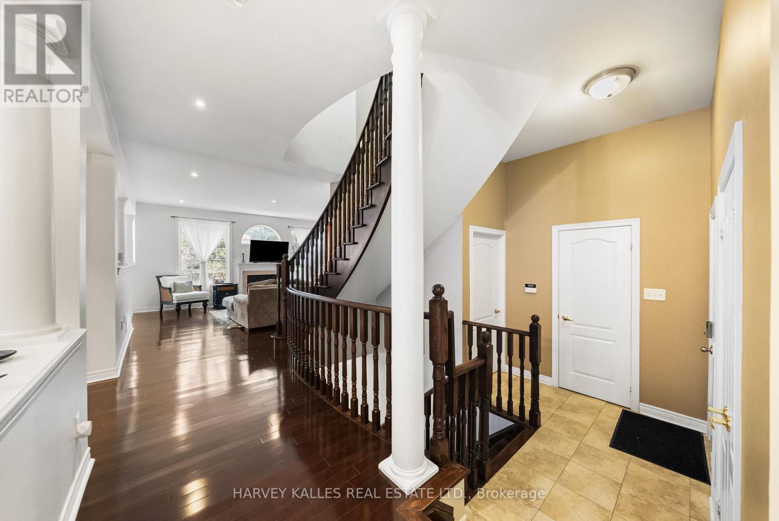 86 Rockland Crescent, Whitby, Ontario  L1M 0A9 - Photo 20 - E12939202