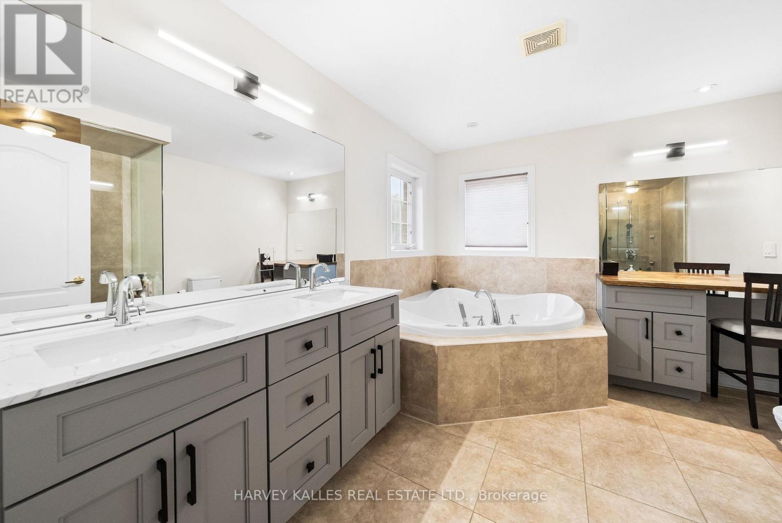 86 Rockland Crescent, Whitby, Ontario  L1M 0A9 - Photo 24 - E12939202