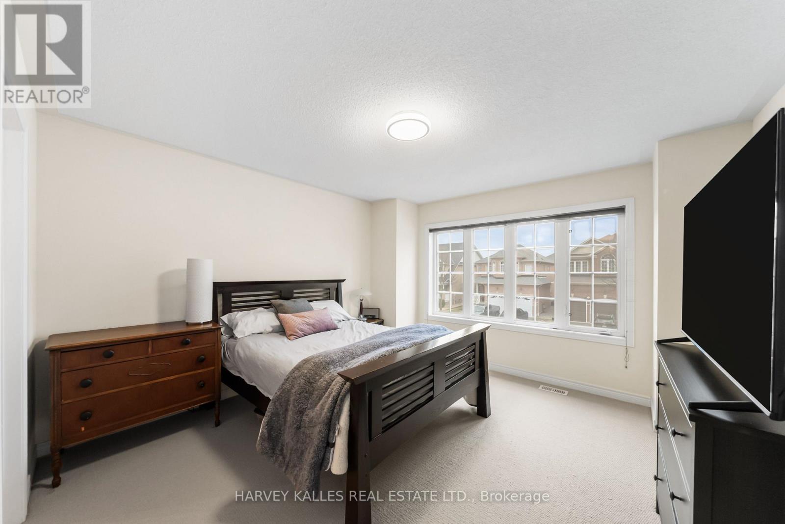 86 Rockland Crescent, Whitby, Ontario  L1M 0A9 - Photo 26 - E12939202