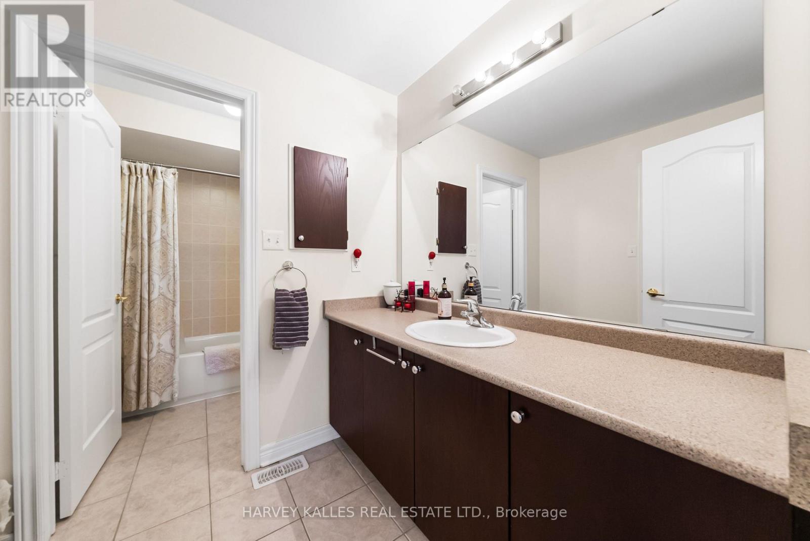 86 Rockland Crescent, Whitby, Ontario  L1M 0A9 - Photo 28 - E12939202