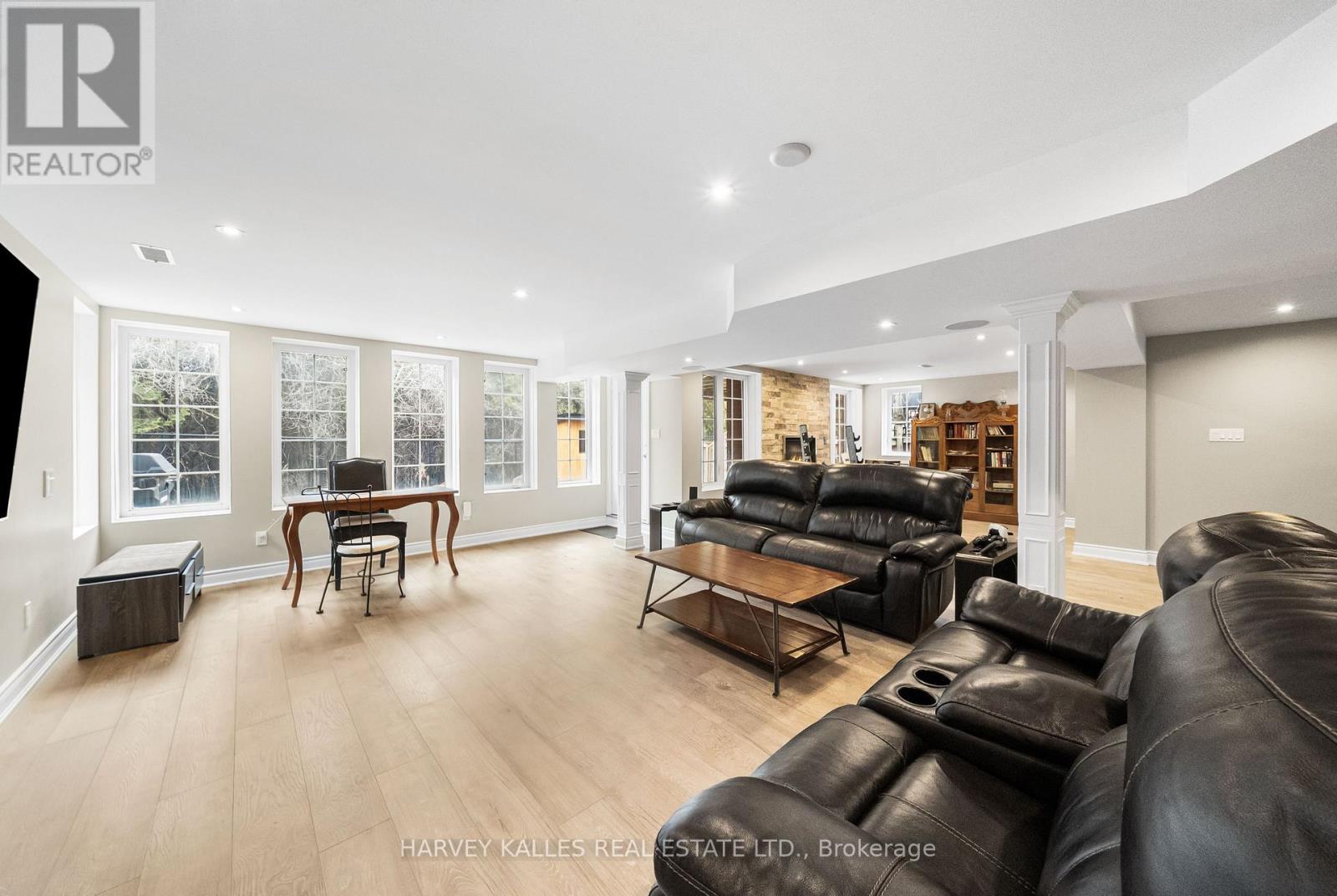 86 Rockland Crescent, Whitby, Ontario  L1M 0A9 - Photo 36 - E12939202