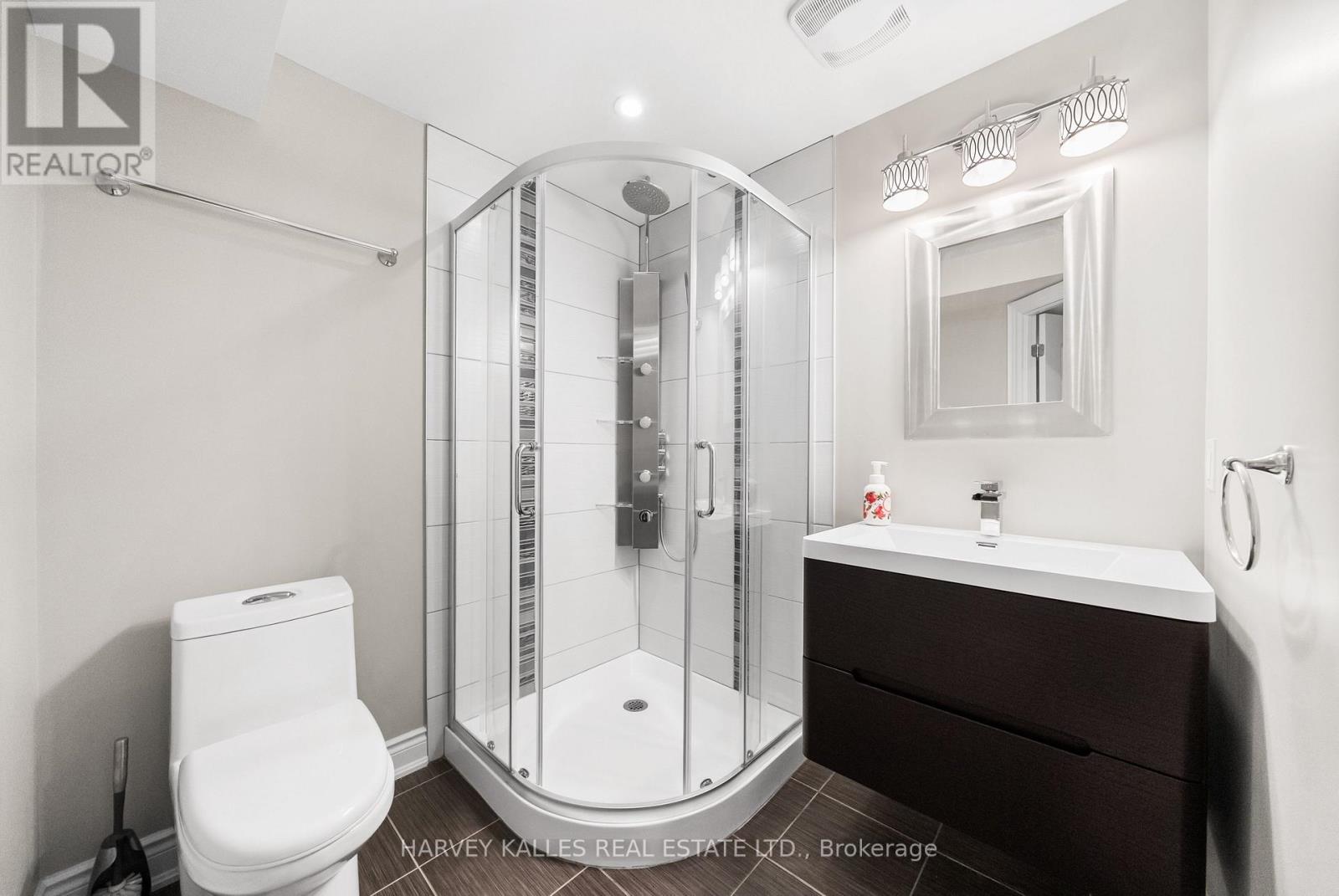 86 Rockland Crescent, Whitby, Ontario  L1M 0A9 - Photo 43 - E12939202