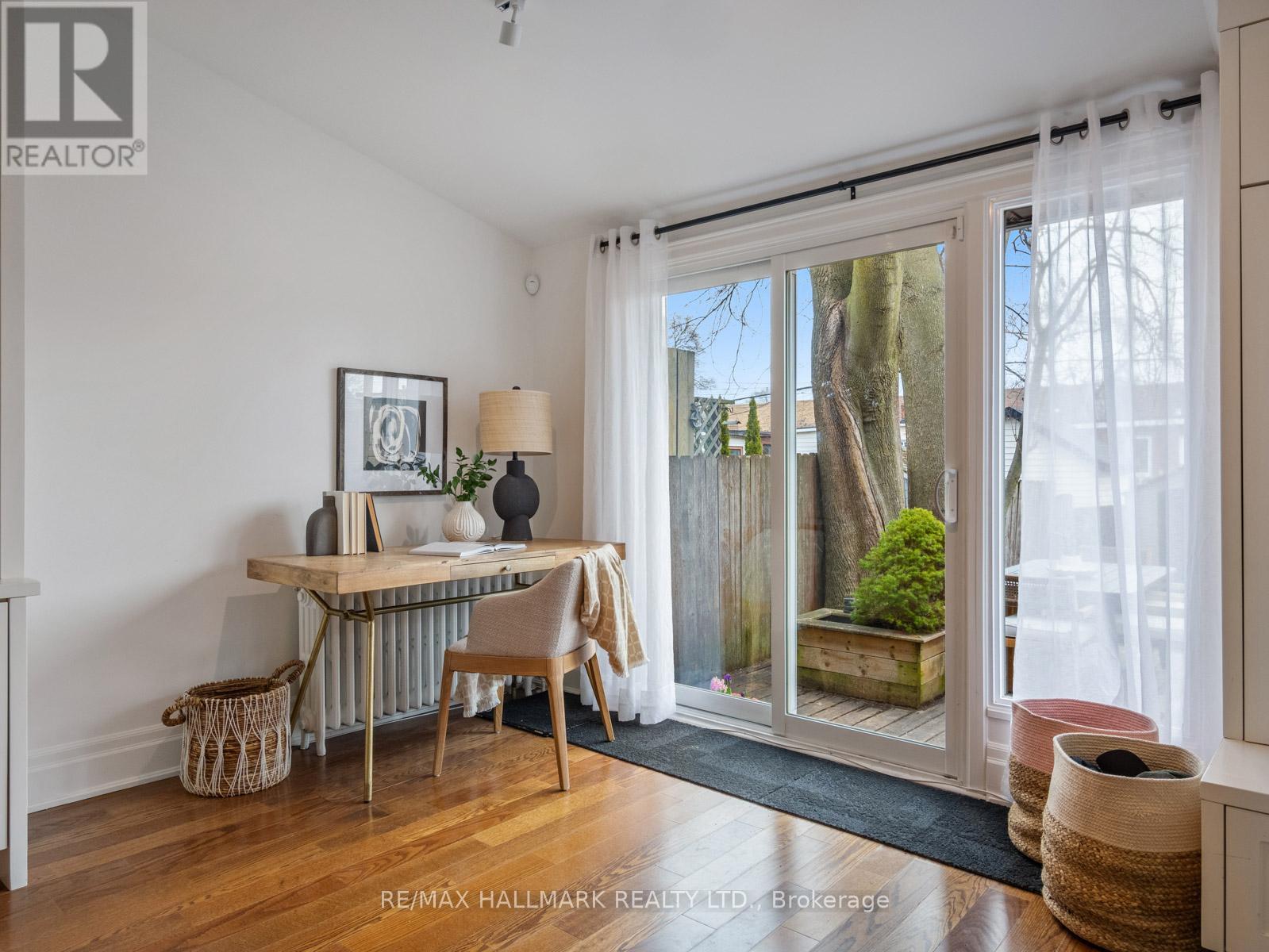 337 Leslie Street, Toronto, Ontario  M4M 3C8 - Photo 14 - E12939220