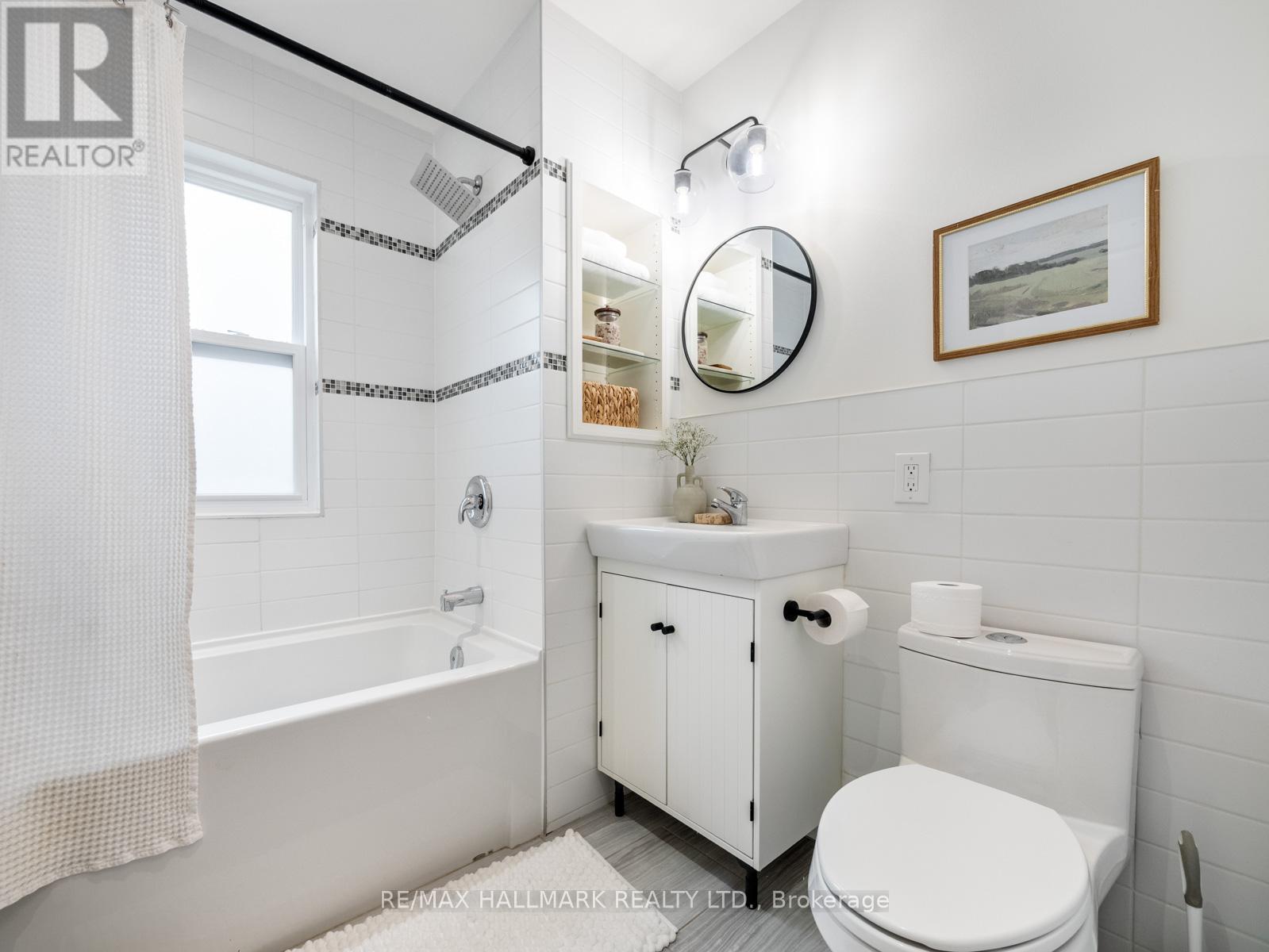 337 Leslie Street, Toronto, Ontario  M4M 3C8 - Photo 24 - E12939220